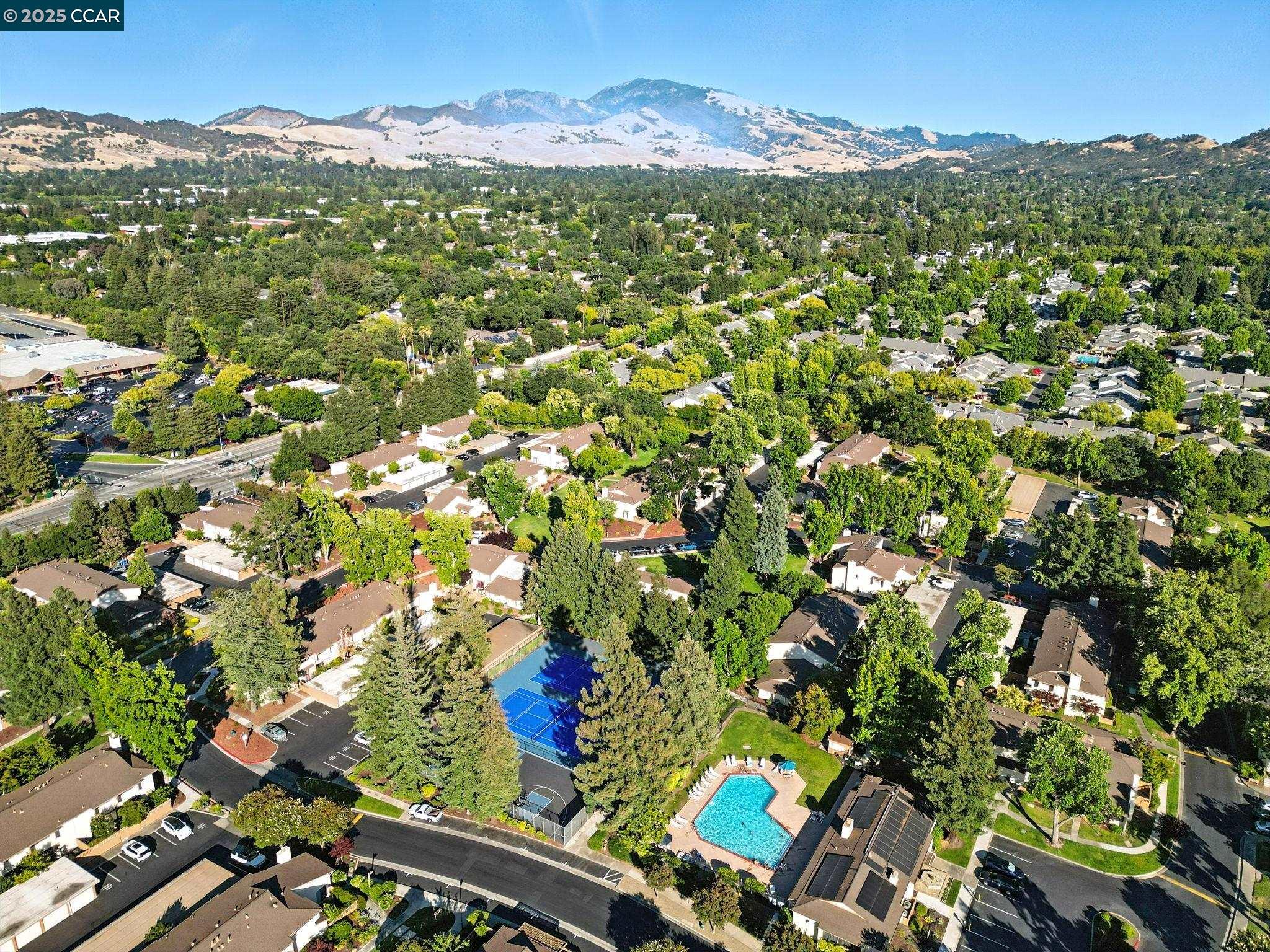 Detail Gallery Image 26 of 27 For 1861 Olmo Way, Walnut Creek,  CA 94598 - 2 Beds | 1/1 Baths