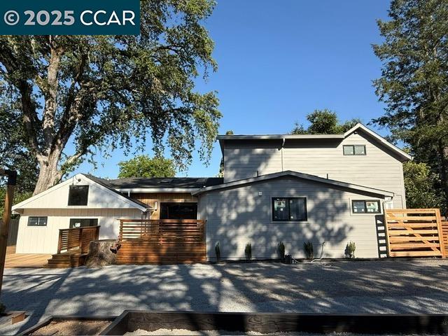Detail Gallery Image 1 of 14 For 1722 Foothill Blvd, Calistoga,  CA 94515 - 4 Beds | 3/1 Baths