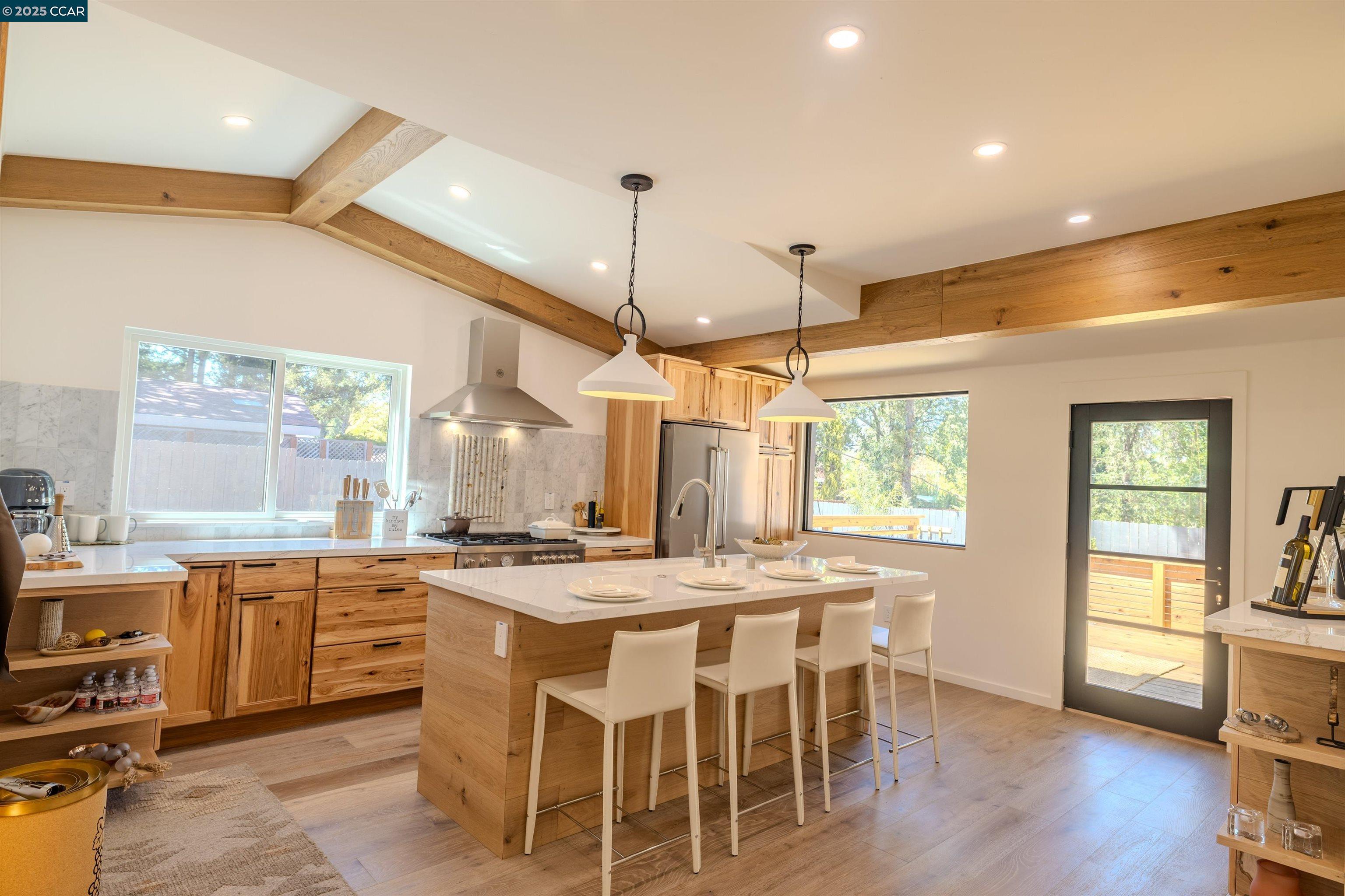 Detail Gallery Image 5 of 41 For 1722 Foothill Blvd, Calistoga,  CA 94515 - 4 Beds | 3/1 Baths