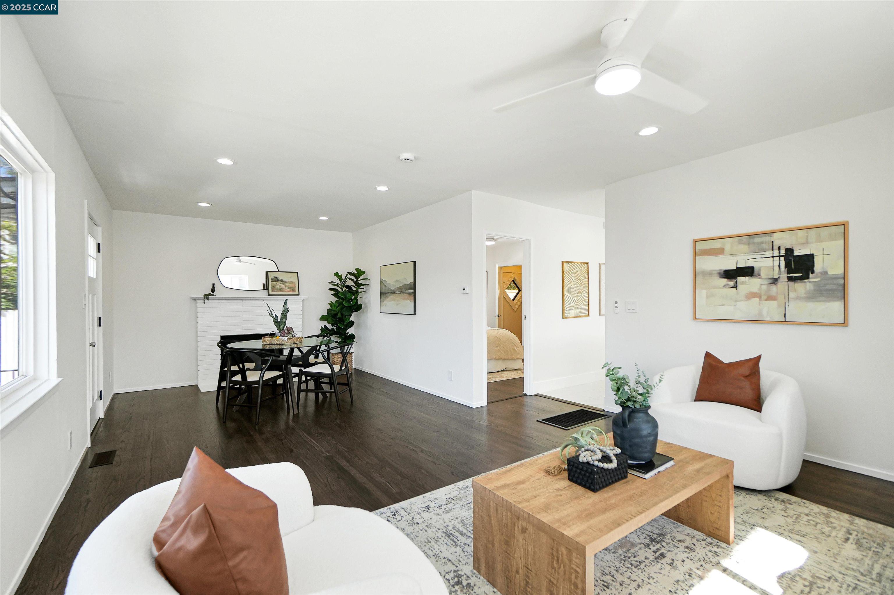 Detail Gallery Image 13 of 59 For 2718 Carmel St, Oakland,  CA 94602 - 3 Beds | 1/1 Baths