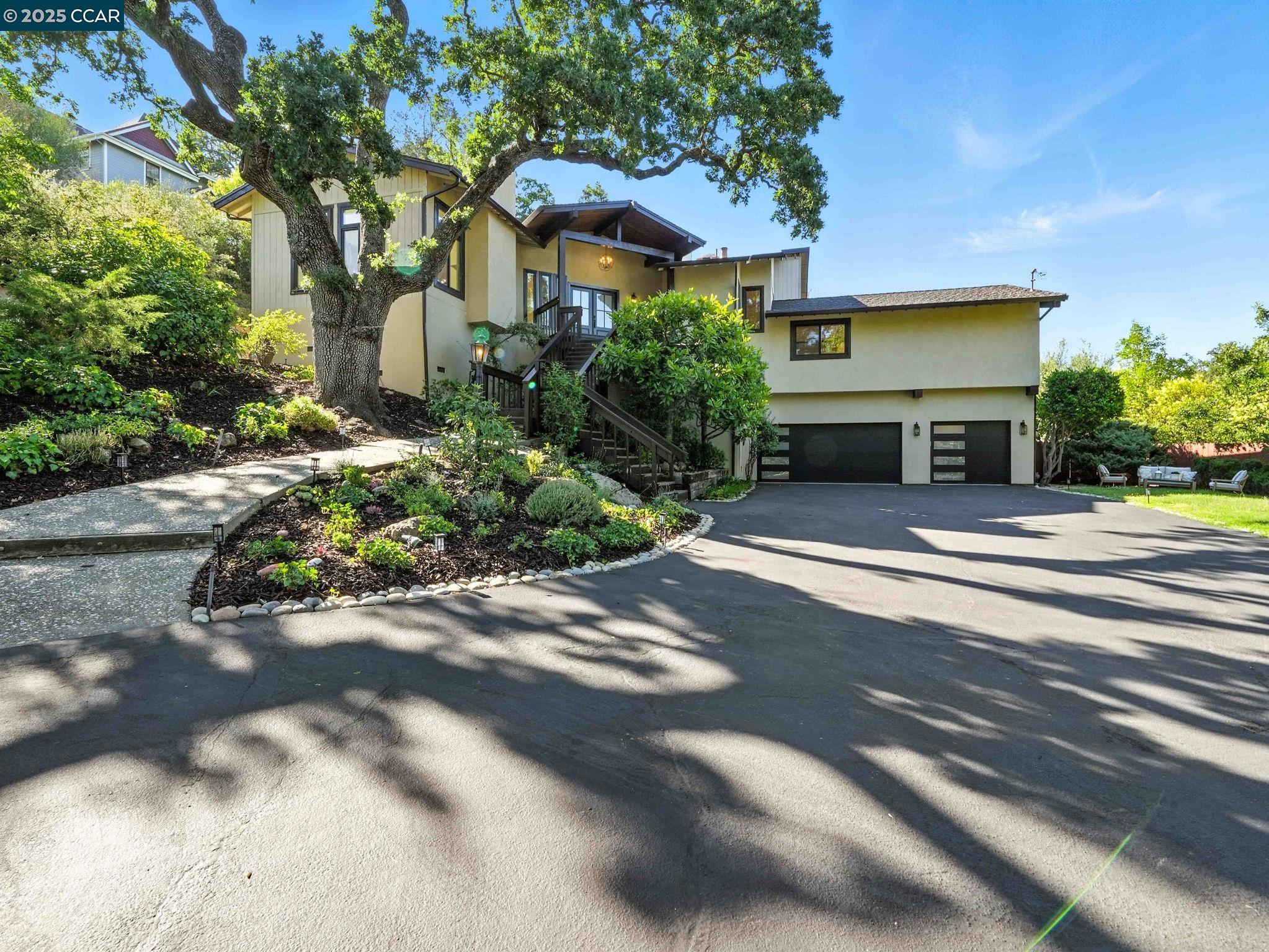Detail Gallery Image 3 of 60 For 1542 Hillgrade Ave, Alamo,  CA 94507 - 4 Beds | 2/1 Baths