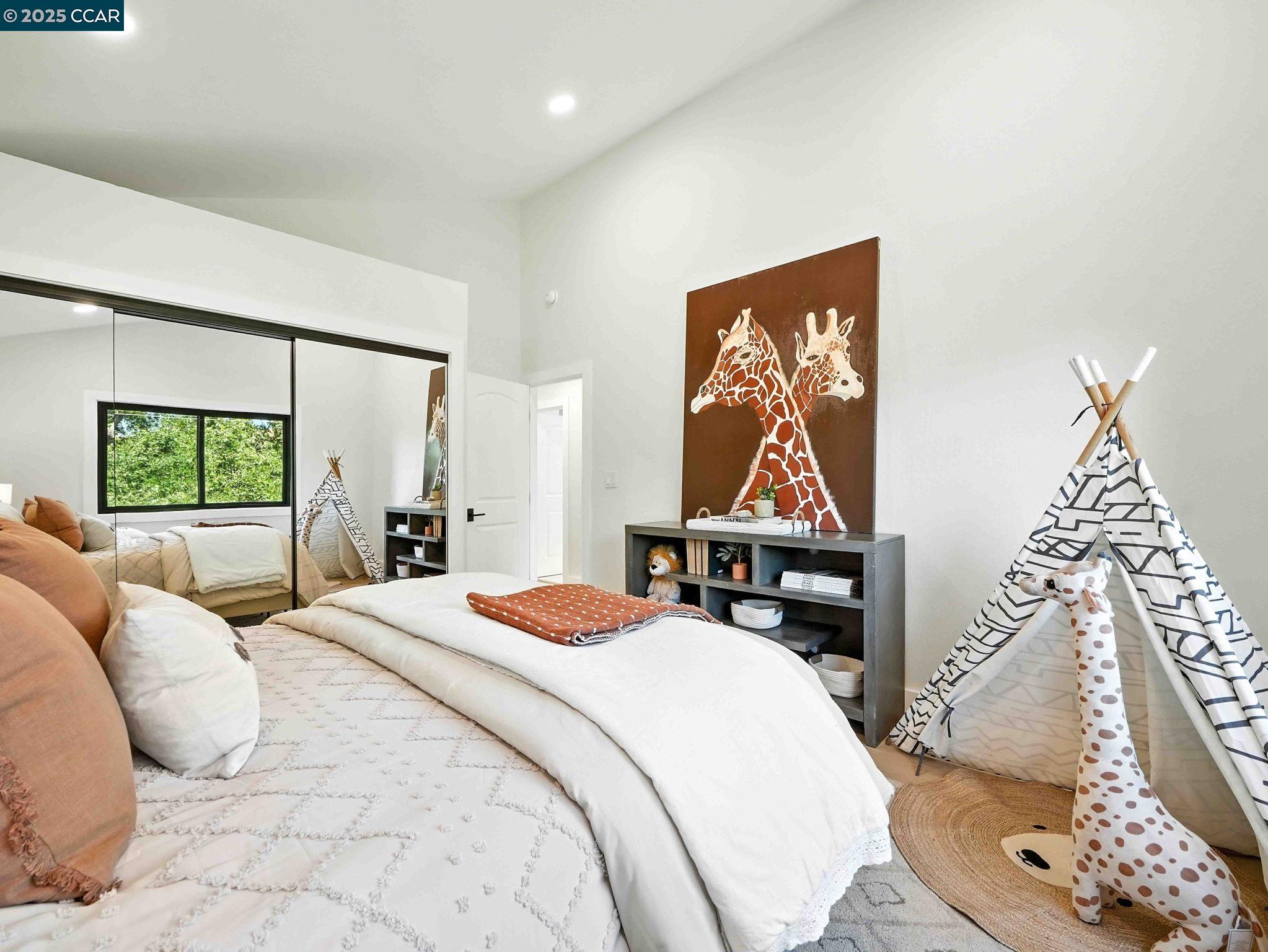 Detail Gallery Image 34 of 60 For 1542 Hillgrade Ave, Alamo,  CA 94507 - 4 Beds | 2/1 Baths