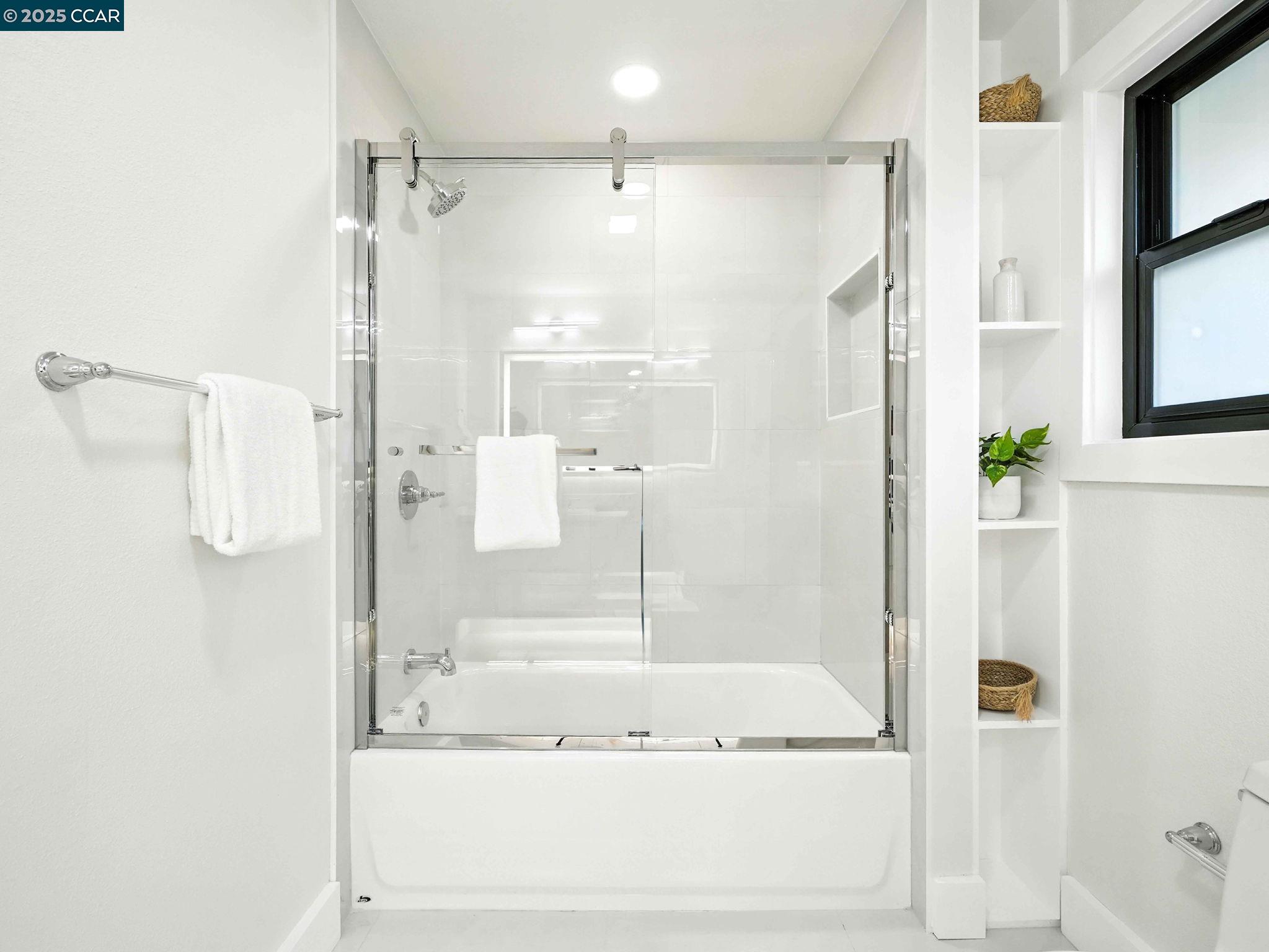 Detail Gallery Image 36 of 60 For 1542 Hillgrade Ave, Alamo,  CA 94507 - 4 Beds | 2/1 Baths
