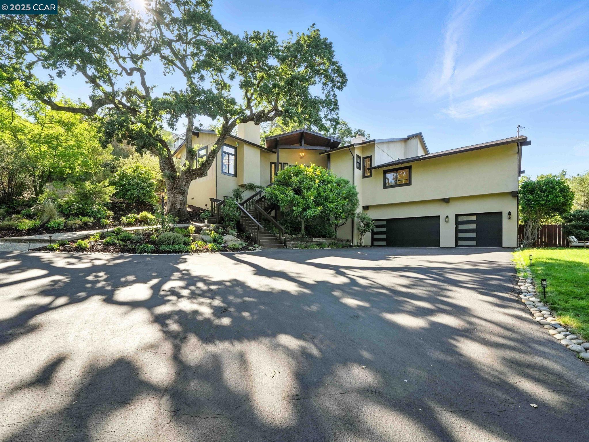 Detail Gallery Image 5 of 60 For 1542 Hillgrade Ave, Alamo,  CA 94507 - 4 Beds | 2/1 Baths