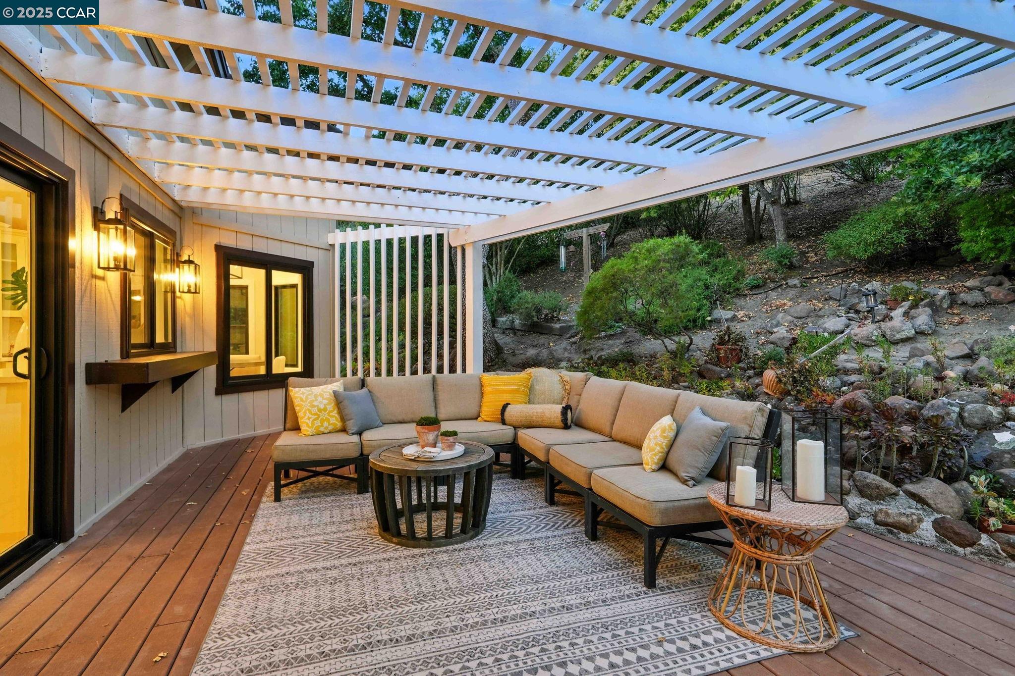 Detail Gallery Image 54 of 60 For 1542 Hillgrade Ave, Alamo,  CA 94507 - 4 Beds | 2/1 Baths