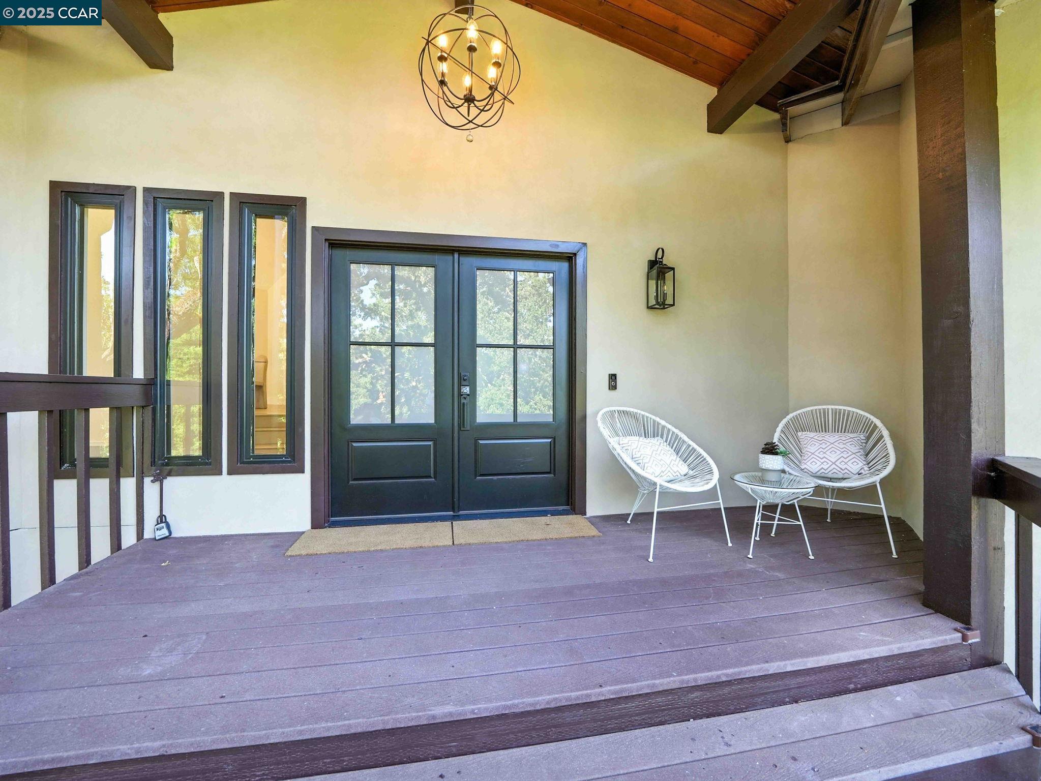 Detail Gallery Image 8 of 60 For 1542 Hillgrade Ave, Alamo,  CA 94507 - 4 Beds | 2/1 Baths