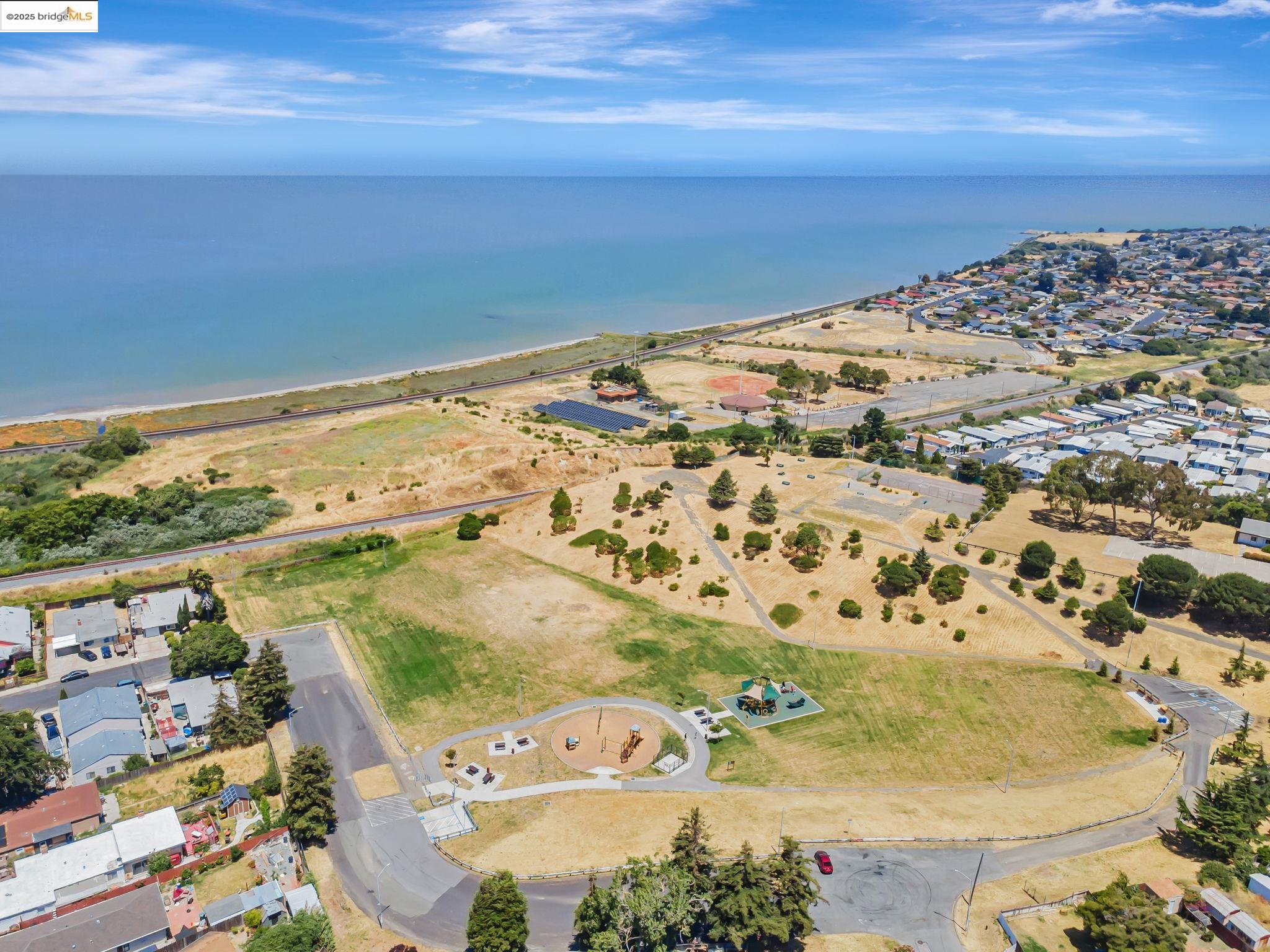 Detail Gallery Image 35 of 37 For 170 Linda Dr, San Pablo,  CA 94806 - 2 Beds | 1 Baths