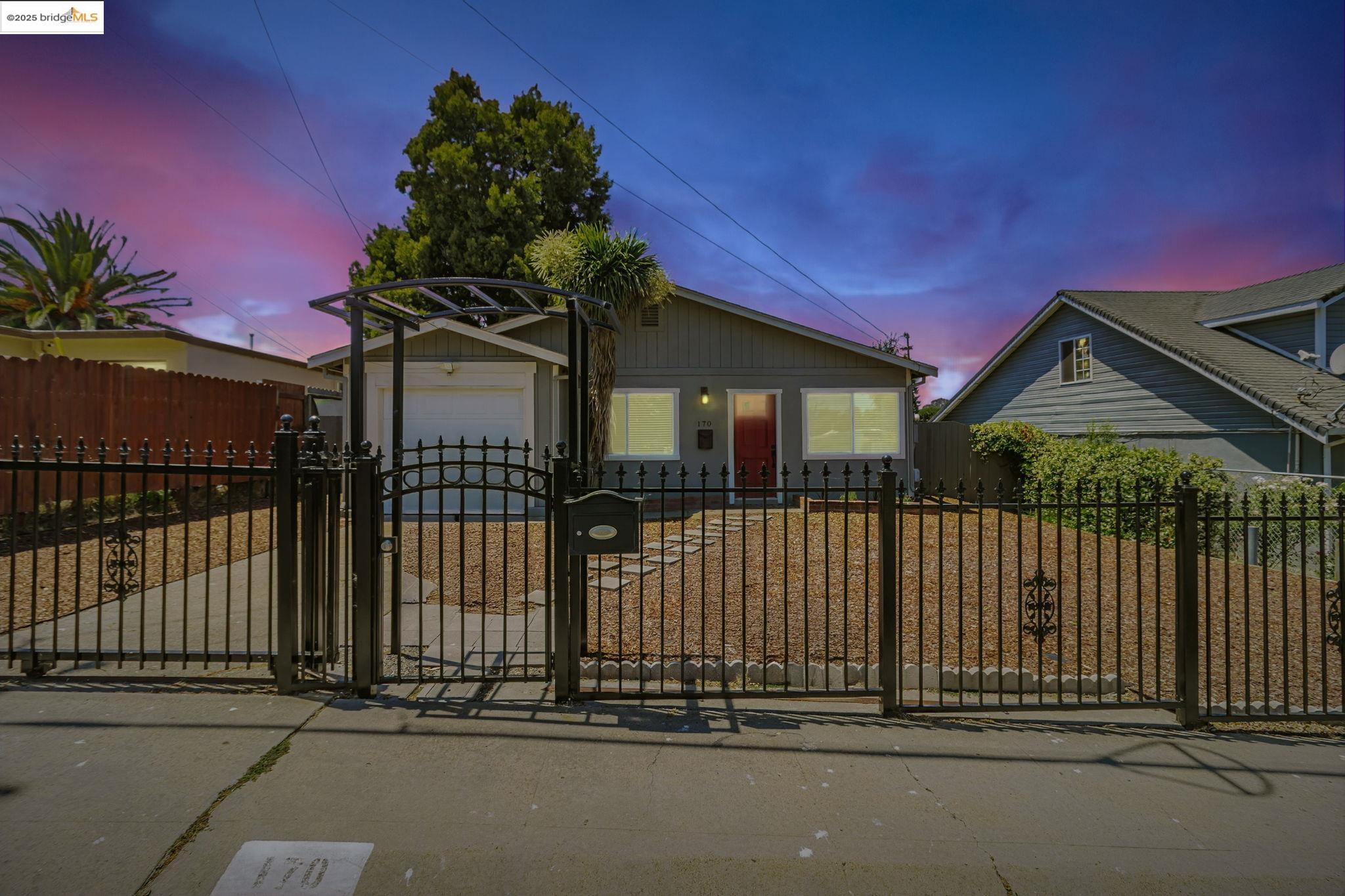 Detail Gallery Image 37 of 37 For 170 Linda Dr, San Pablo,  CA 94806 - 2 Beds | 1 Baths
