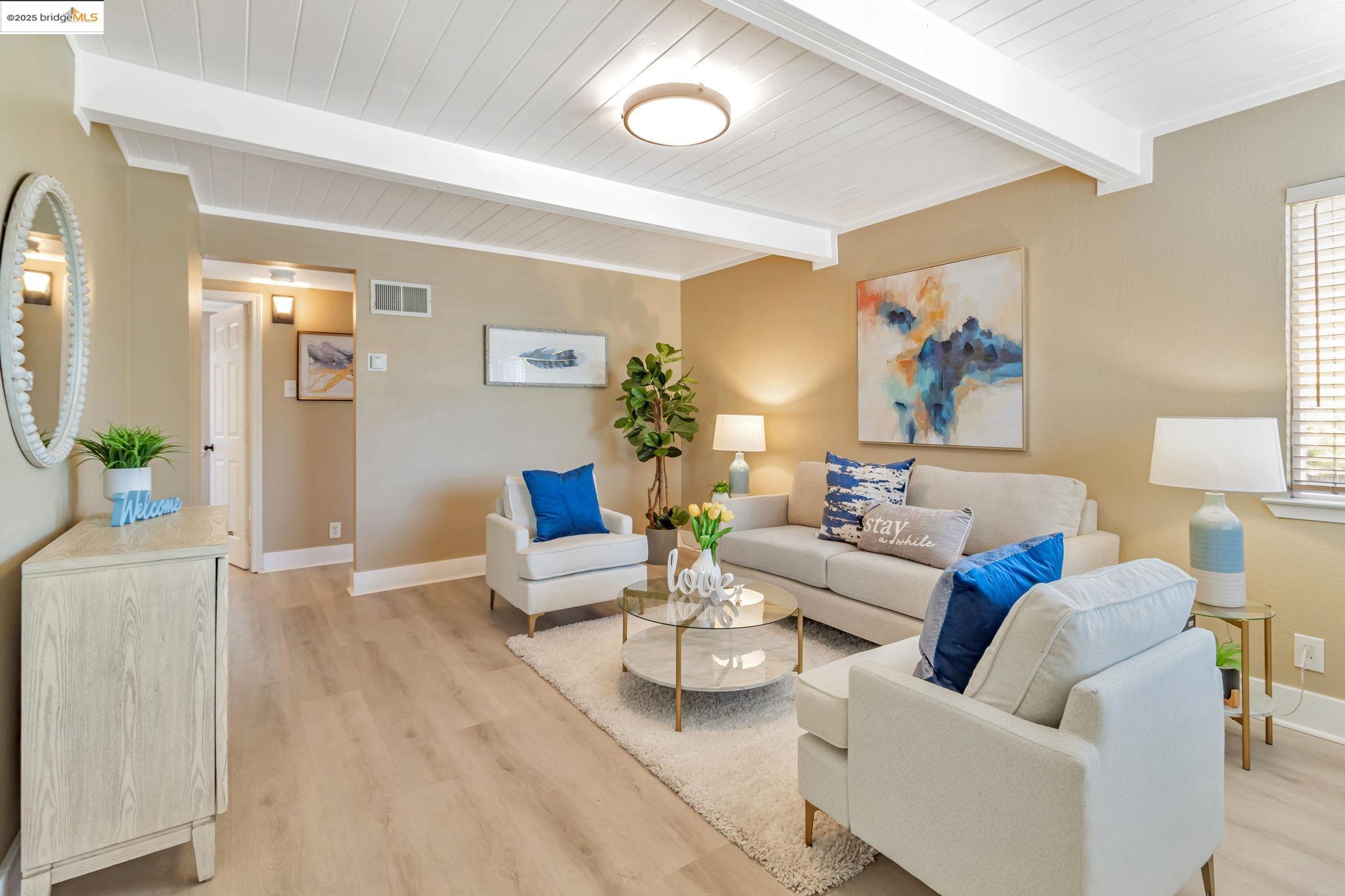 Detail Gallery Image 8 of 37 For 170 Linda Dr, San Pablo,  CA 94806 - 2 Beds | 1 Baths