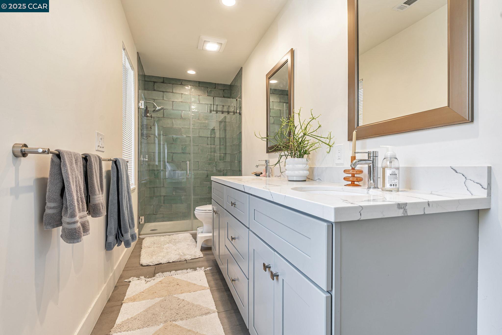 Detail Gallery Image 28 of 42 For 420 Winslow St., Crockett,  CA 94525 - 2 Beds | 2/1 Baths