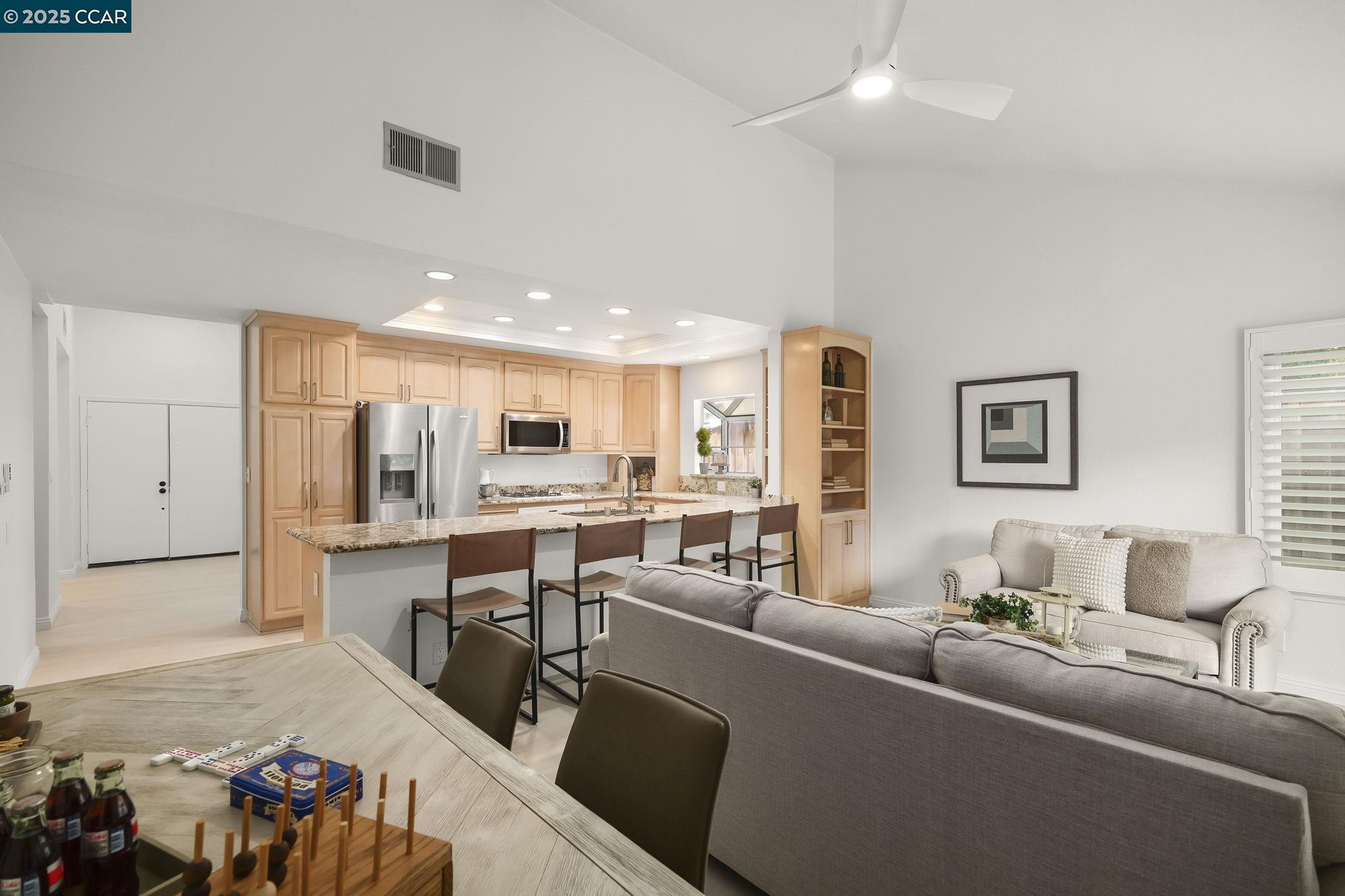 Detail Gallery Image 12 of 45 For 4513 Birch Bark Rd, Concord,  CA 94521 - 3 Beds | 2 Baths