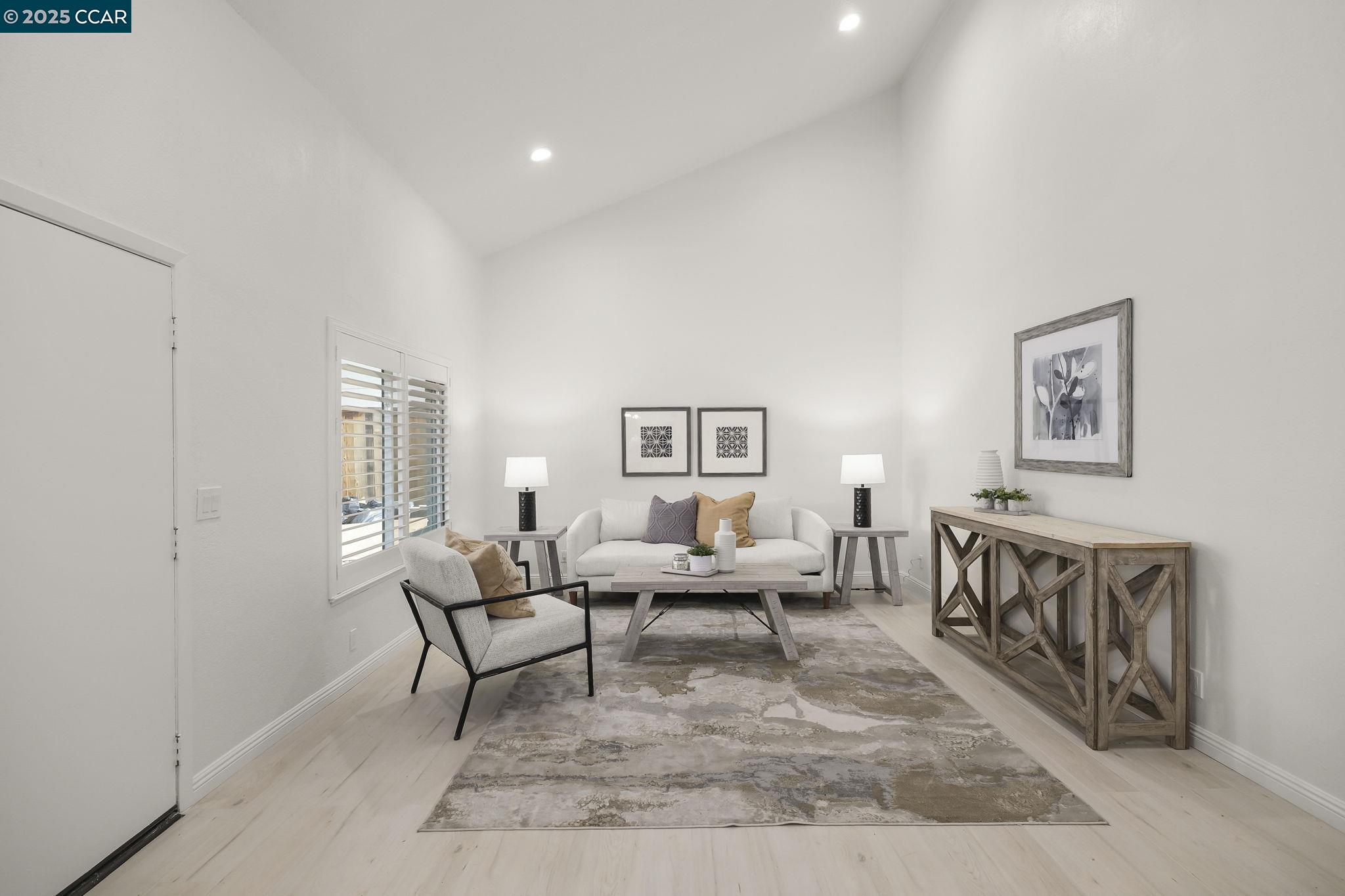 Detail Gallery Image 4 of 45 For 4513 Birch Bark Rd, Concord,  CA 94521 - 3 Beds | 2 Baths