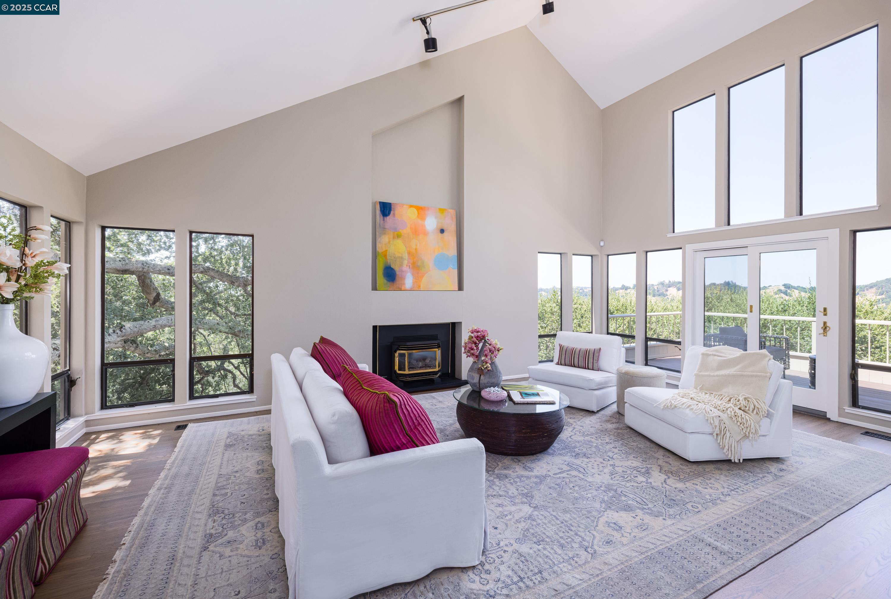 47 El Gavilan Rd., Orinda, California 94563, 4 Bedrooms Bedrooms, 10 Rooms Rooms,2 BathroomsBathrooms,Residential Lease,For Rent,47 El Gavilan Rd.,41101906