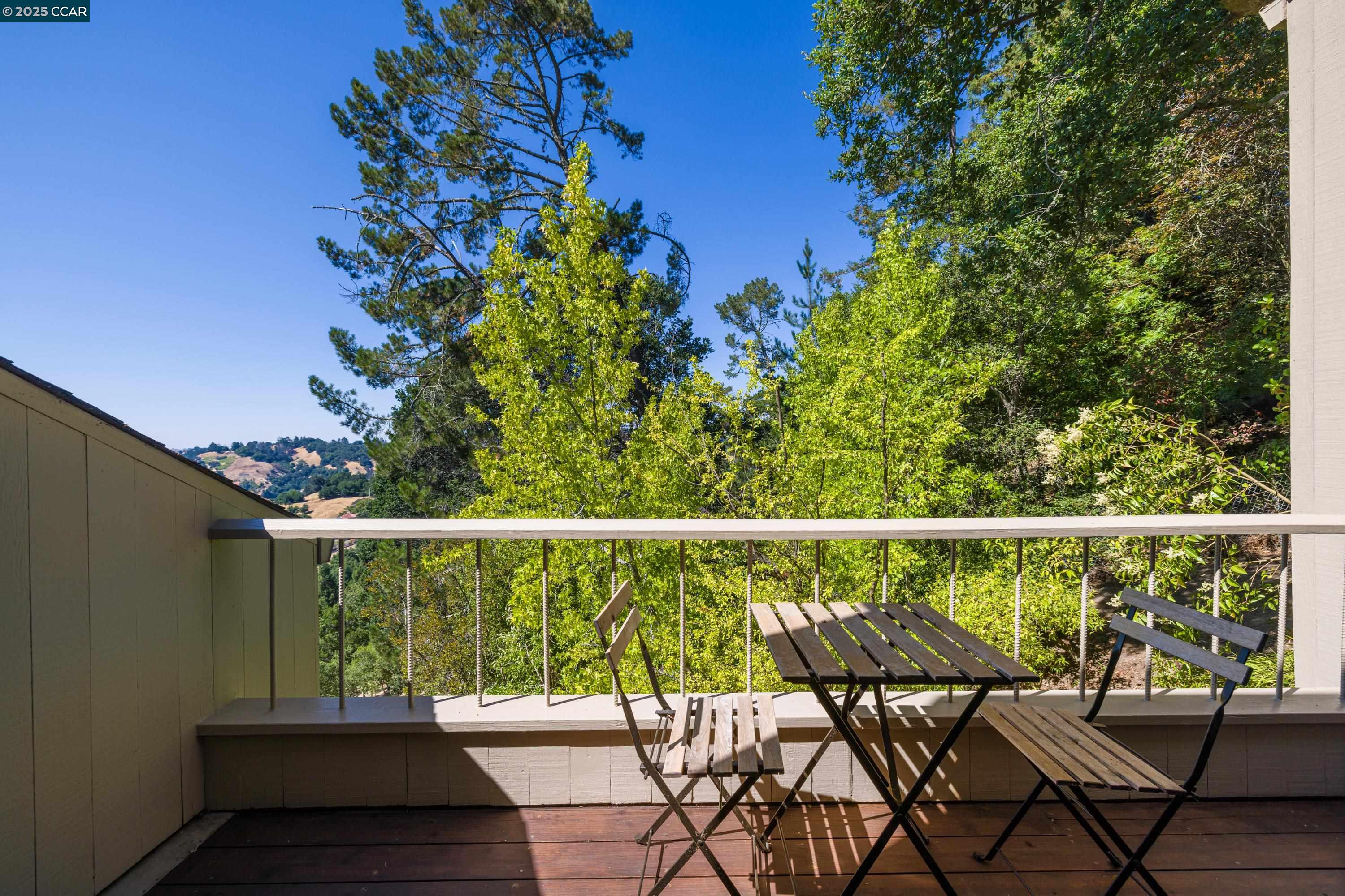 47 El Gavilan Rd., Orinda, California 94563, 4 Bedrooms Bedrooms, 10 Rooms Rooms,2 BathroomsBathrooms,Residential Lease,For Rent,47 El Gavilan Rd.,41101906