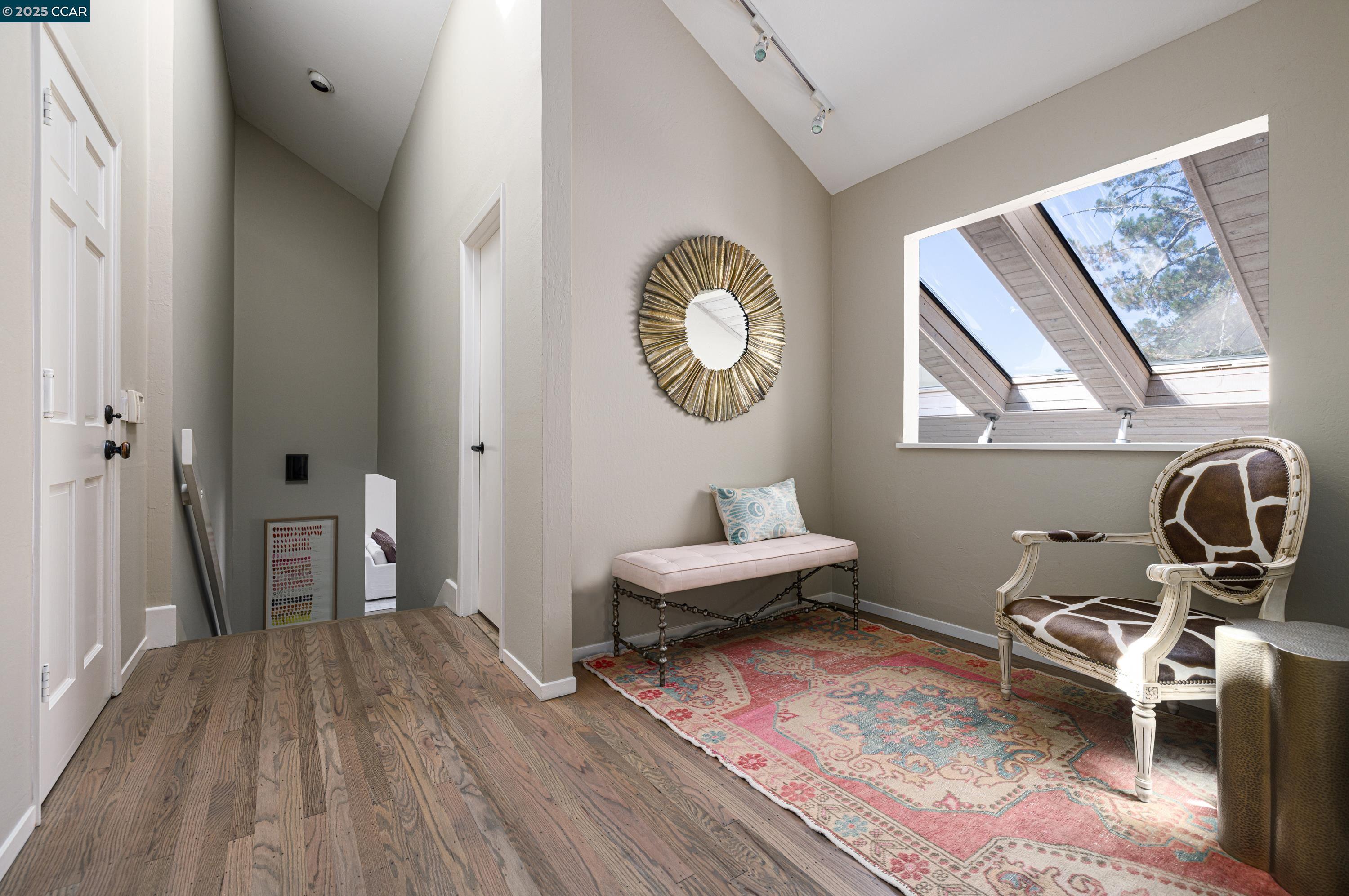 Detail Gallery Image 20 of 41 For 47 El Gavilan Rd., Orinda,  CA 94563 - 4 Beds | 2/1 Baths