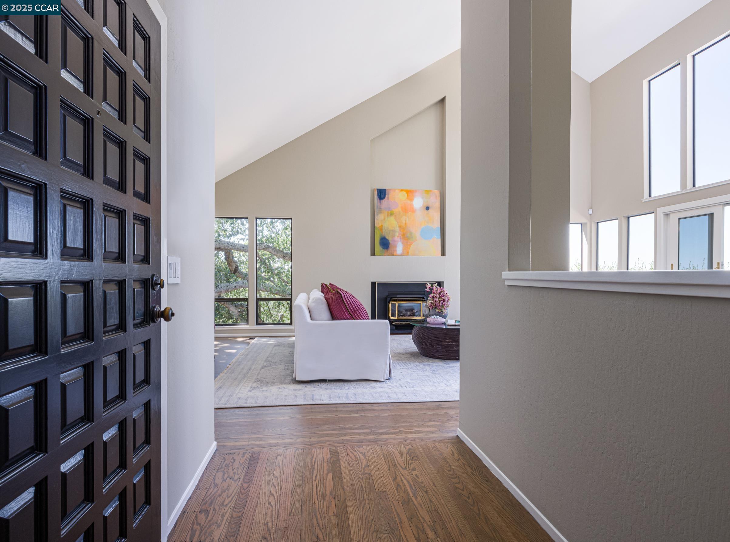 Detail Gallery Image 3 of 41 For 47 El Gavilan Rd., Orinda,  CA 94563 - 4 Beds | 2/1 Baths