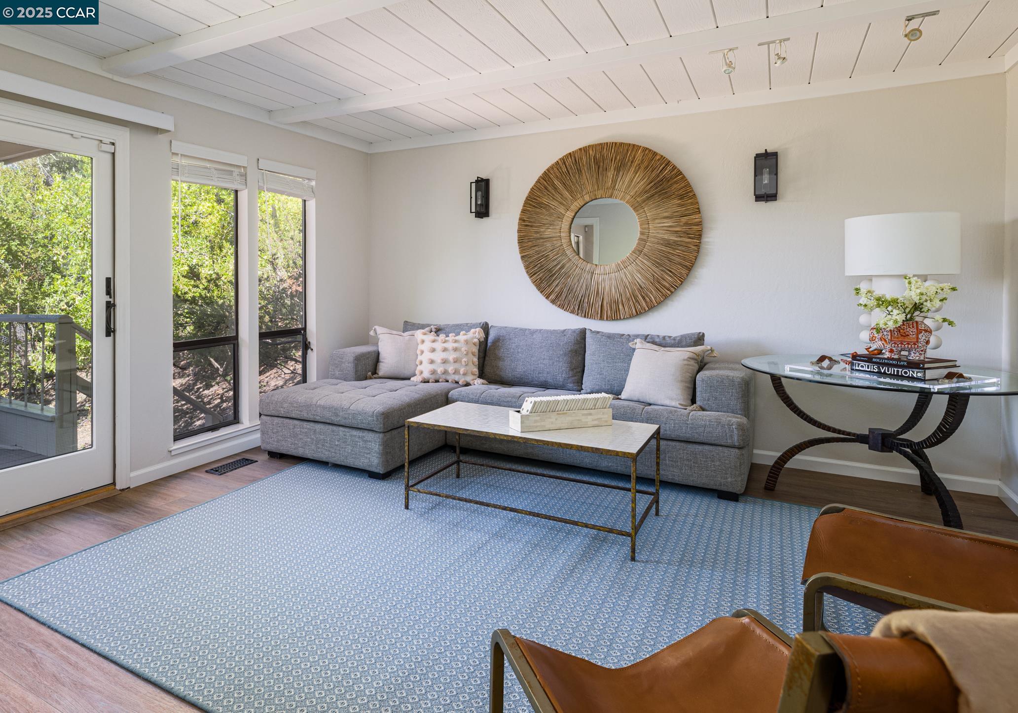 47 El Gavilan Rd., Orinda, California 94563, 4 Bedrooms Bedrooms, 10 Rooms Rooms,2 BathroomsBathrooms,Residential Lease,For Rent,47 El Gavilan Rd.,41101906