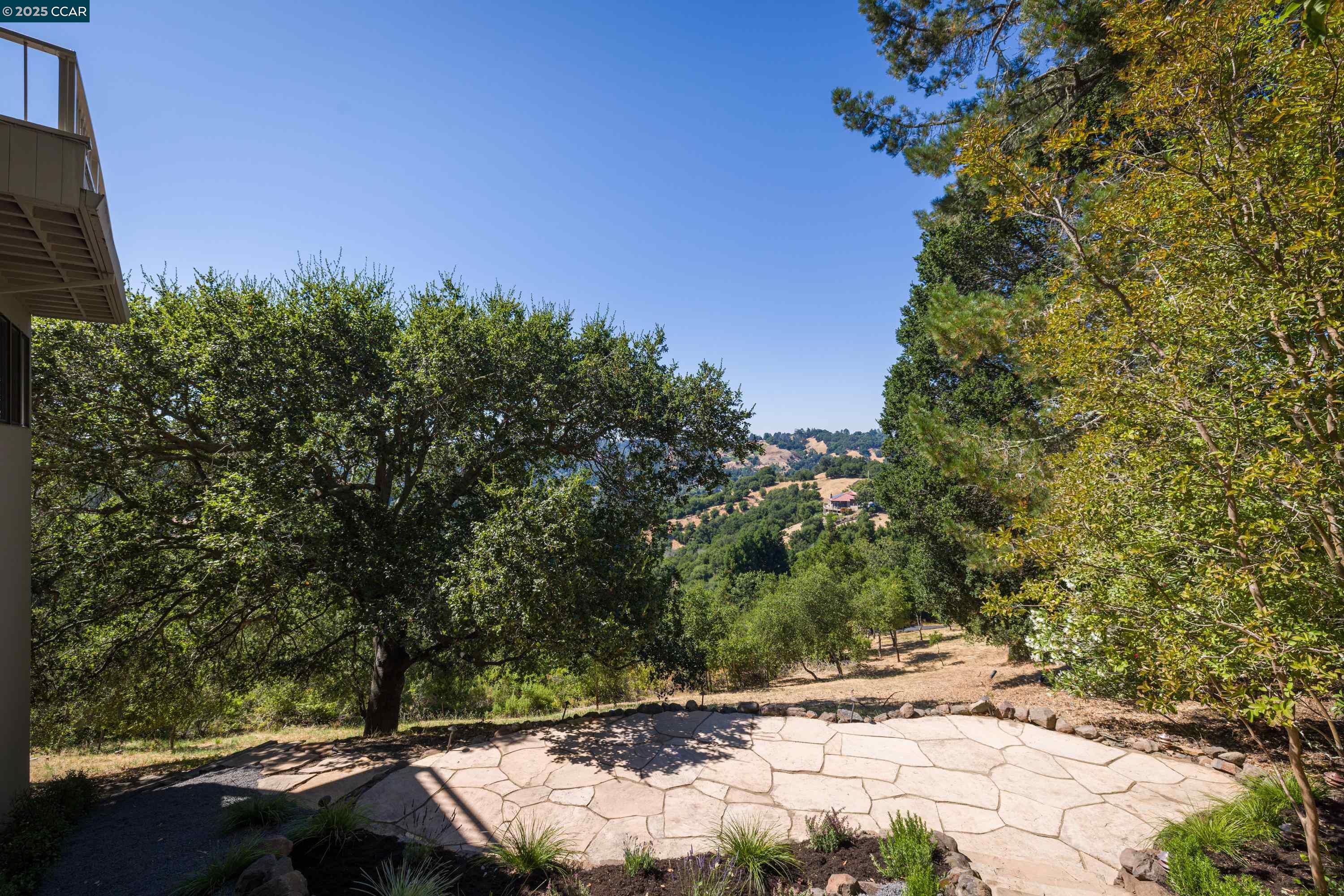 47 El Gavilan Rd., Orinda, California 94563, 4 Bedrooms Bedrooms, 10 Rooms Rooms,2 BathroomsBathrooms,Residential Lease,For Rent,47 El Gavilan Rd.,41101906