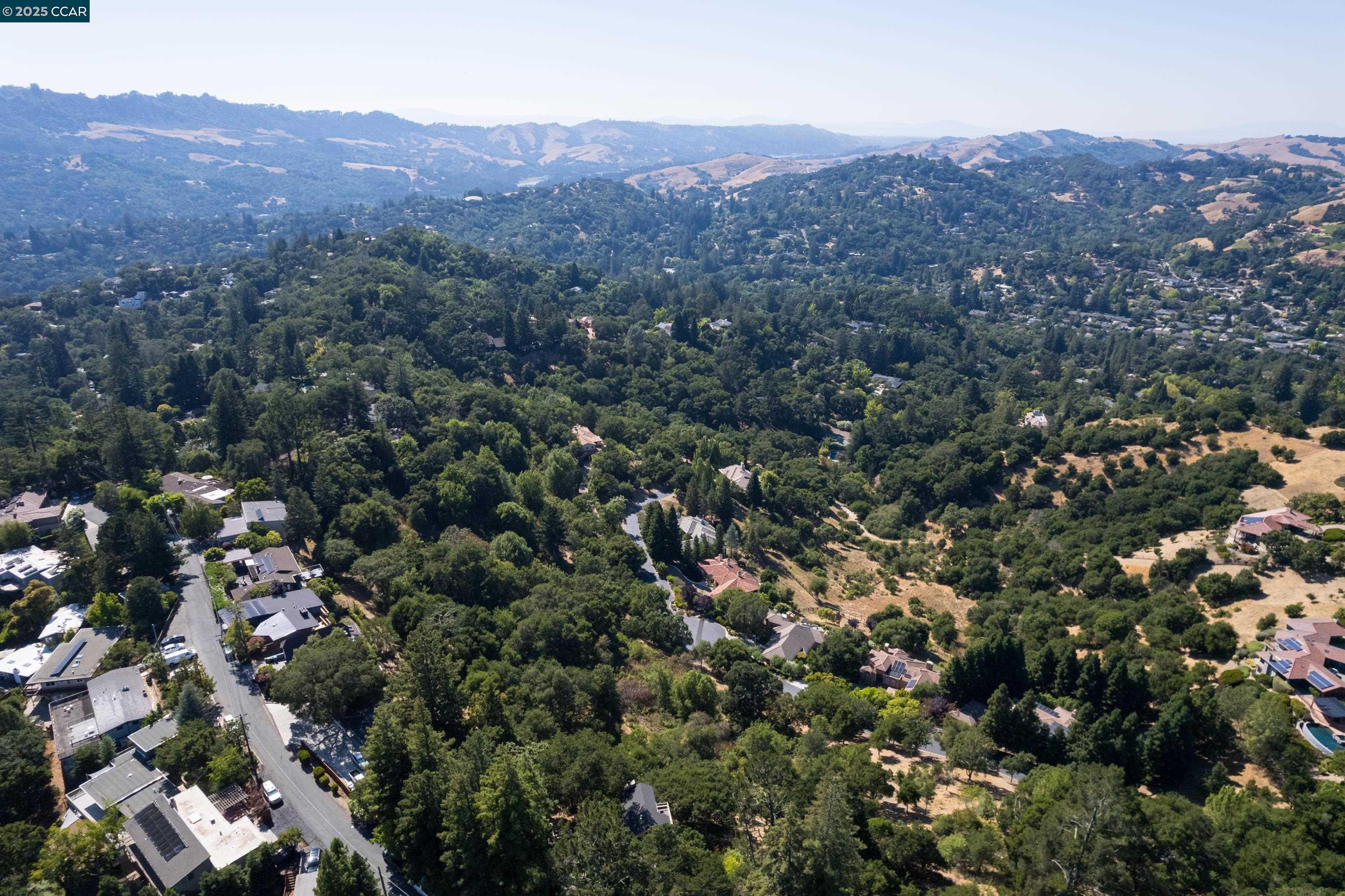 47 El Gavilan Rd., Orinda, California 94563, 4 Bedrooms Bedrooms, 10 Rooms Rooms,2 BathroomsBathrooms,Residential Lease,For Rent,47 El Gavilan Rd.,41101906