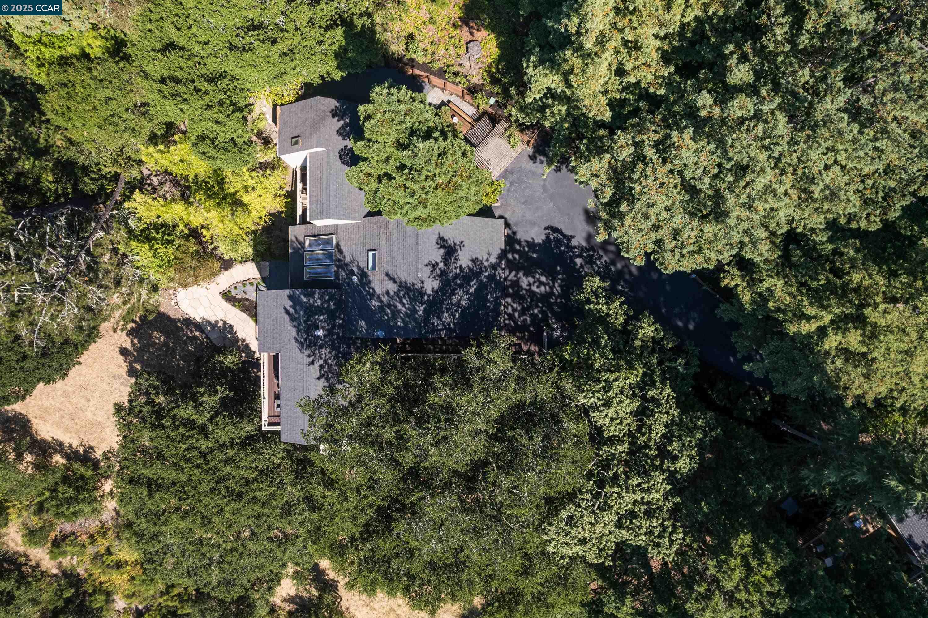 47 El Gavilan Rd., Orinda, California 94563, 4 Bedrooms Bedrooms, 10 Rooms Rooms,2 BathroomsBathrooms,Residential Lease,For Rent,47 El Gavilan Rd.,41101906