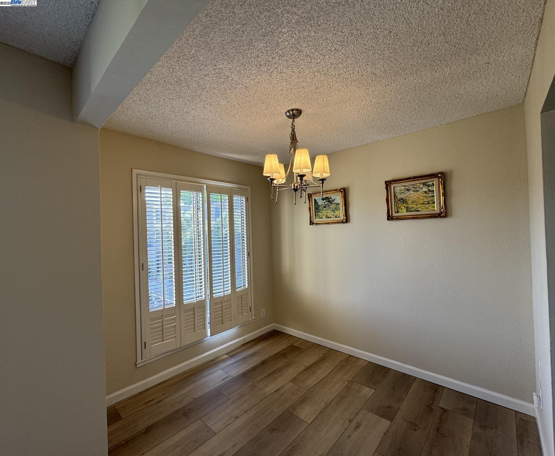 Photo #8: 41101908 Listing: Photo #8