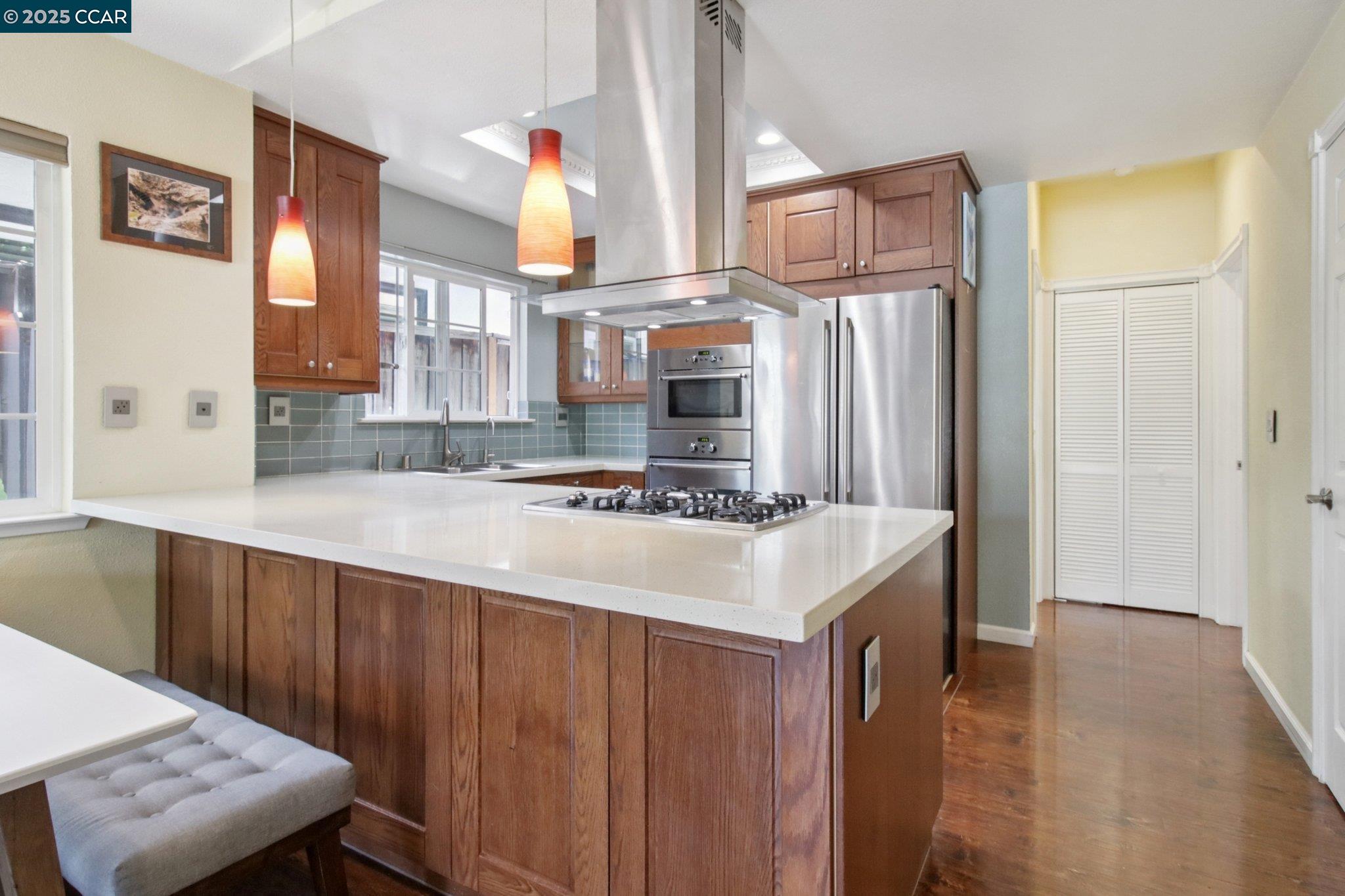 Detail Gallery Image 13 of 27 For 2249 Freya Dr, San Jose,  CA 95148 - 2 Beds | 2 Baths