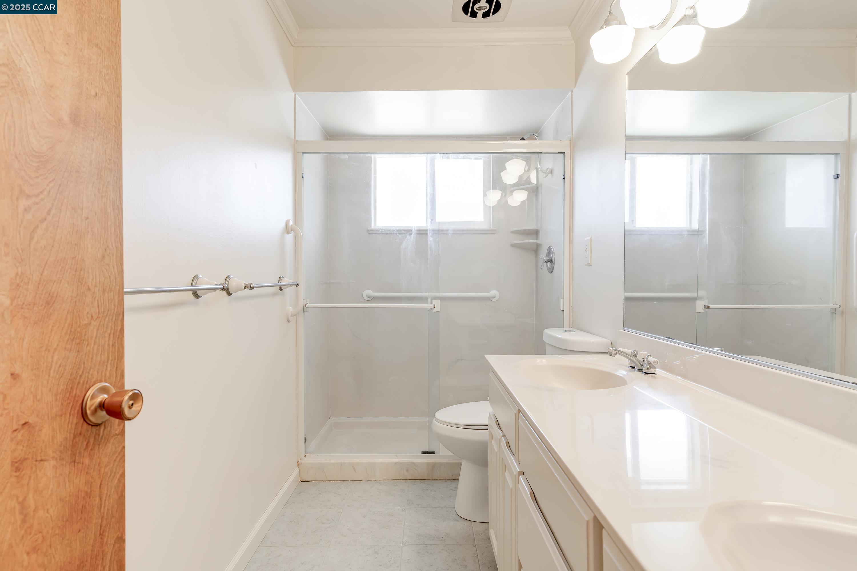 Detail Gallery Image 39 of 60 For 6180 Hillside Drive, El Sobrante,  CA 94803 - 4 Beds | 2 Baths