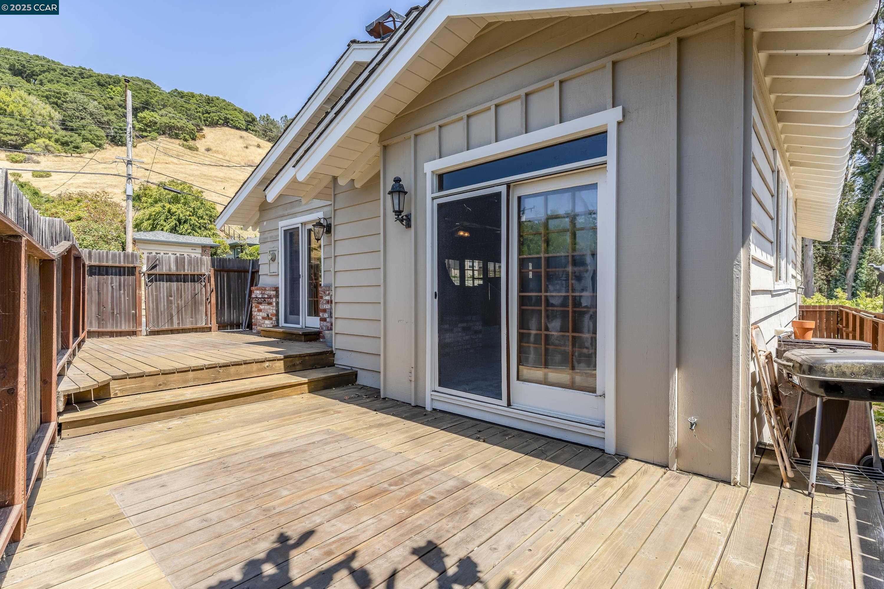 Detail Gallery Image 49 of 60 For 6180 Hillside Drive, El Sobrante,  CA 94803 - 4 Beds | 2 Baths