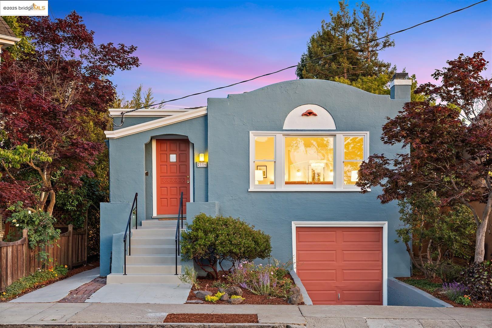 Detail Gallery Image 1 of 1 For 2116 Woolsey St, Berkeley,  CA 94705 - 2 Beds | 1 Baths