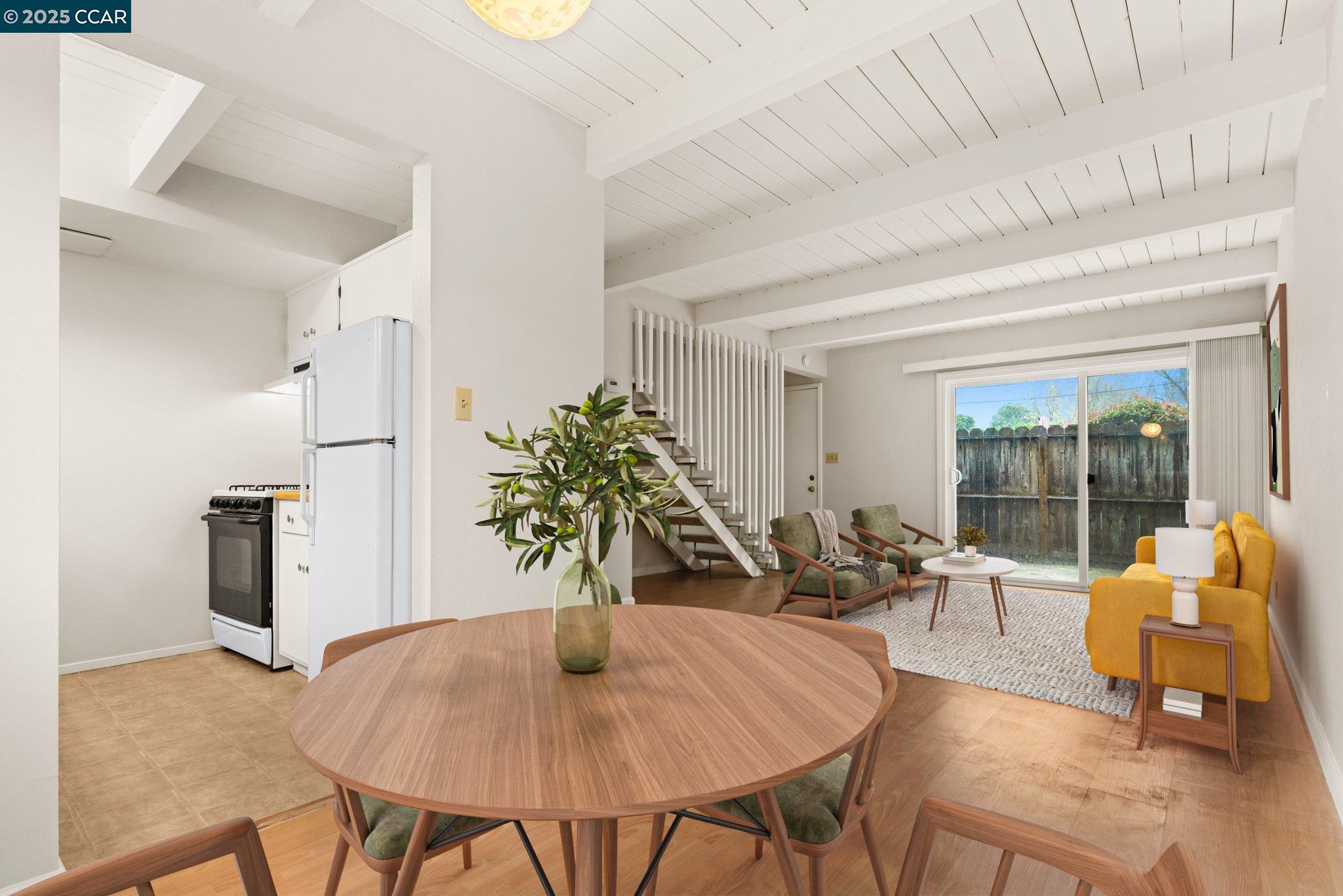 Photo #2: 41101923 Listing 