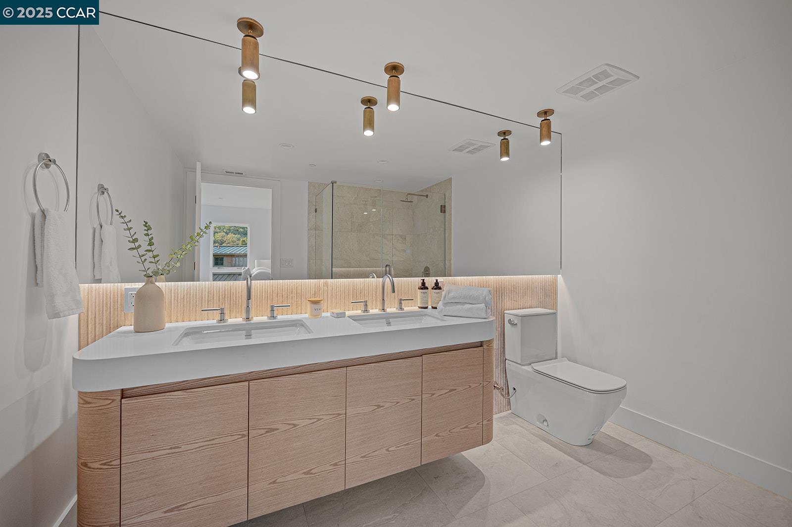Detail Gallery Image 19 of 37 For 3742 Mt. Diablo Blvd #2a Woodhaven 2a,  Lafayette,  CA 94549 - 3 Beds | 2 Baths