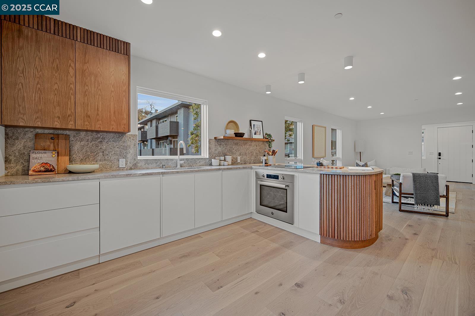 Detail Gallery Image 23 of 37 For 3742 Mt. Diablo Blvd #2a Woodhaven 2a,  Lafayette,  CA 94549 - 3 Beds | 2 Baths