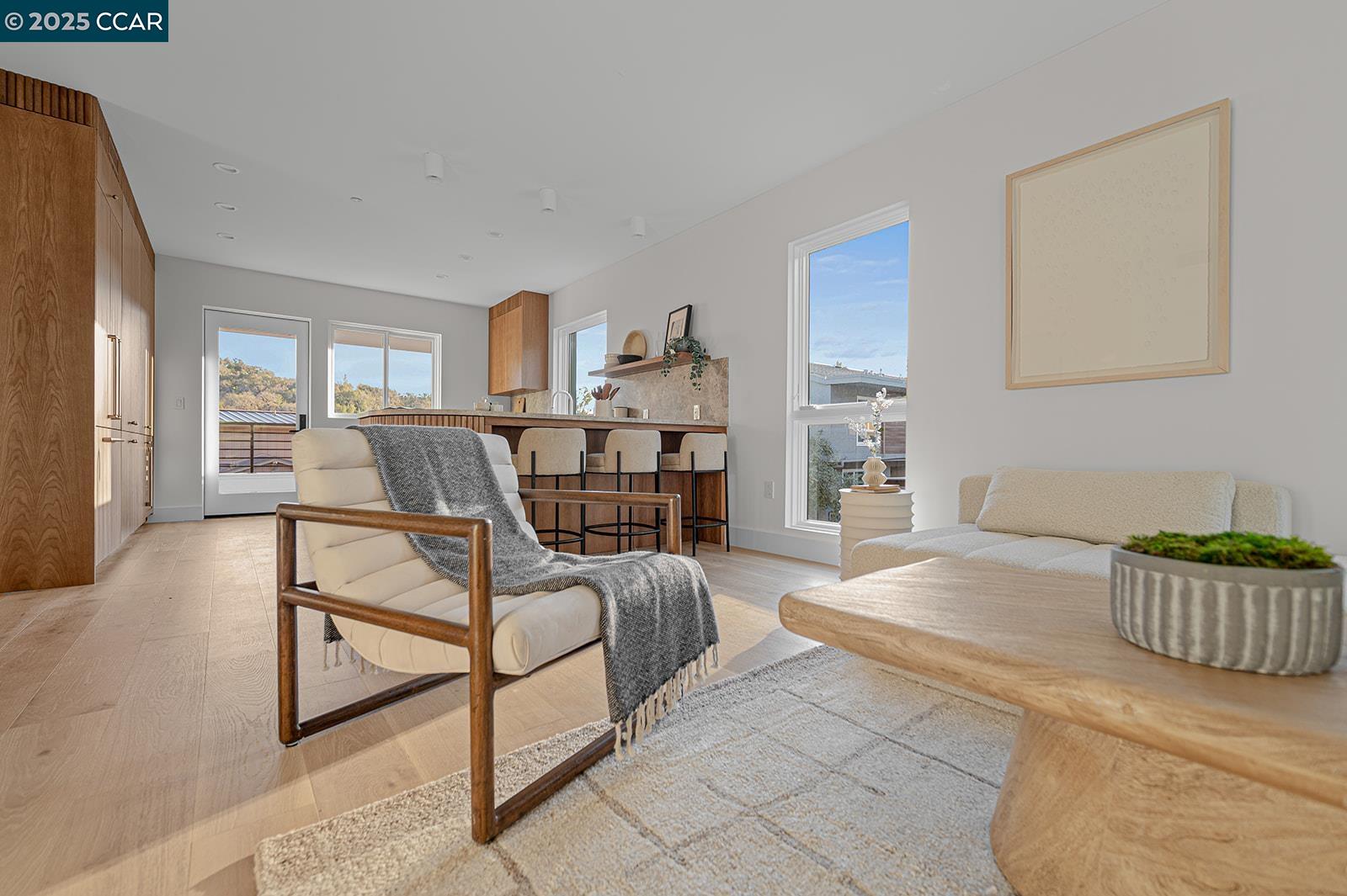 Detail Gallery Image 7 of 37 For 3742 Mt. Diablo Blvd #2a Woodhaven 2a,  Lafayette,  CA 94549 - 3 Beds | 2 Baths