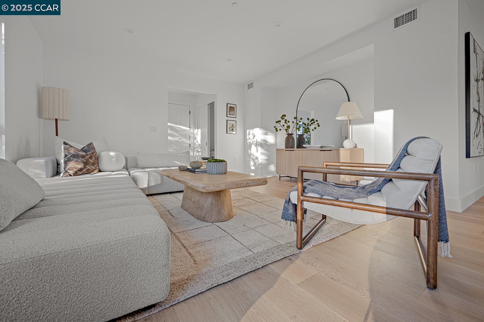 Detail Gallery Image 8 of 37 For 3742 Mt. Diablo Blvd #2a Woodhaven 2a,  Lafayette,  CA 94549 - 3 Beds | 2 Baths