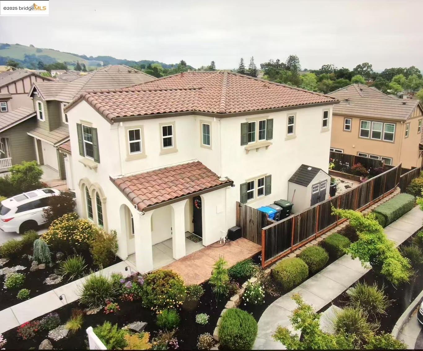 Detail Gallery Image 1 of 1 For 1811 Velvetleaf Ln, Santa Rosa,  CA 95404 - 4 Beds | 3 Baths