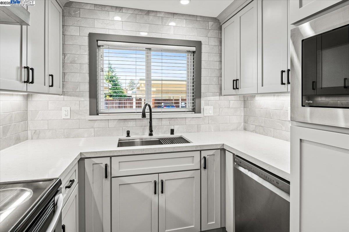 Photo #6: 41101934 Listing 