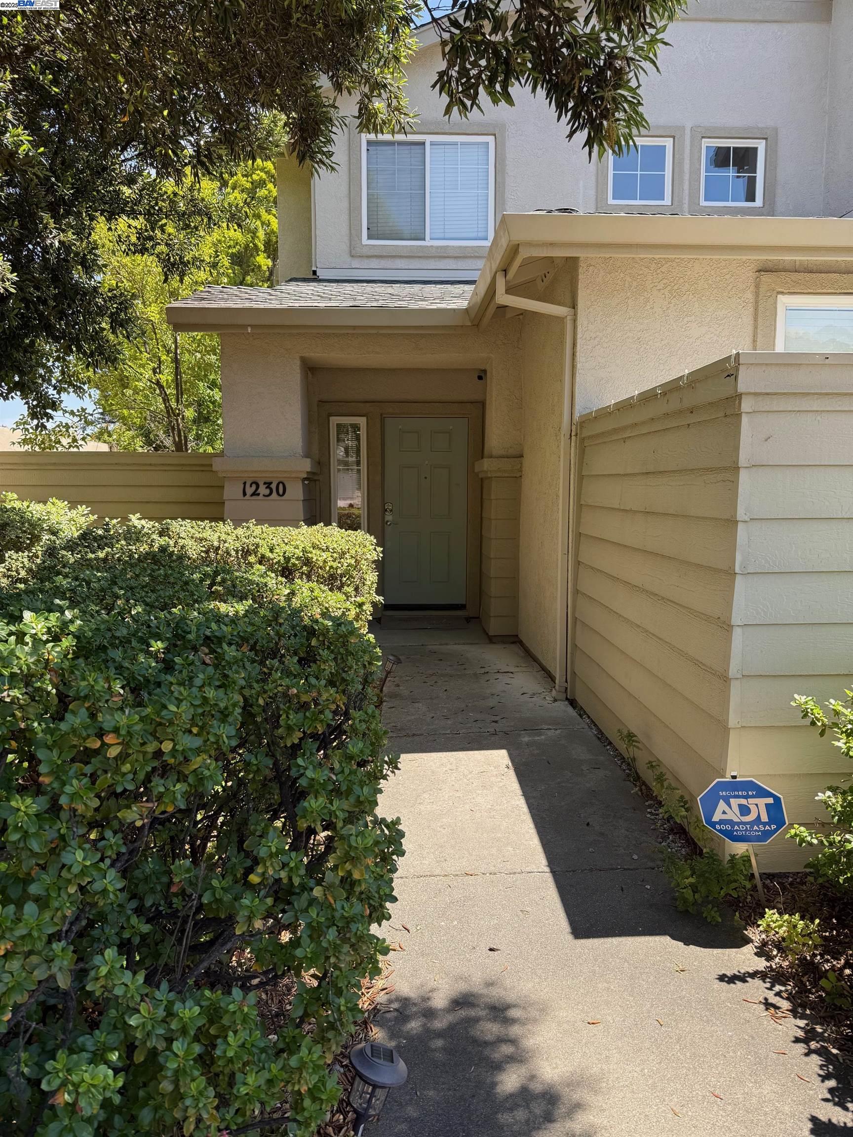 1230 Sutter Creek Ln, San Ramon, California 94583, 2 Bedrooms Bedrooms, 7 Rooms Rooms,2 BathroomsBathrooms,Residential Lease,For Rent,1230 Sutter Creek Ln,41101945