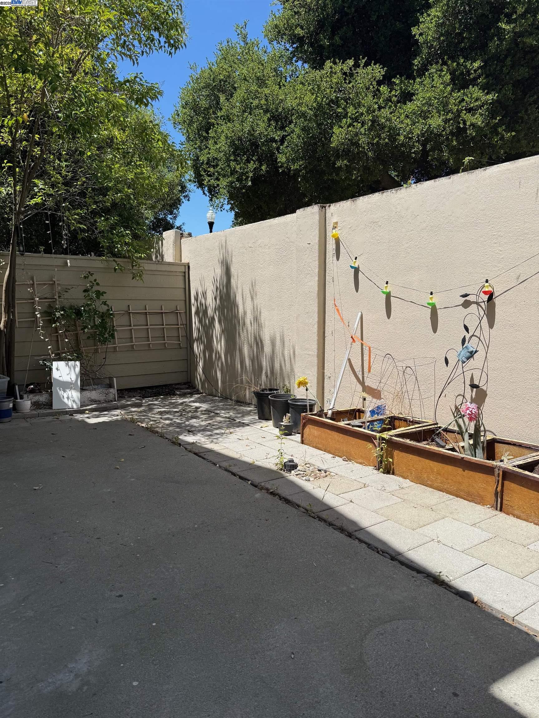 1230 Sutter Creek Ln, San Ramon, California 94583, 2 Bedrooms Bedrooms, 7 Rooms Rooms,2 BathroomsBathrooms,Residential Lease,For Rent,1230 Sutter Creek Ln,41101945