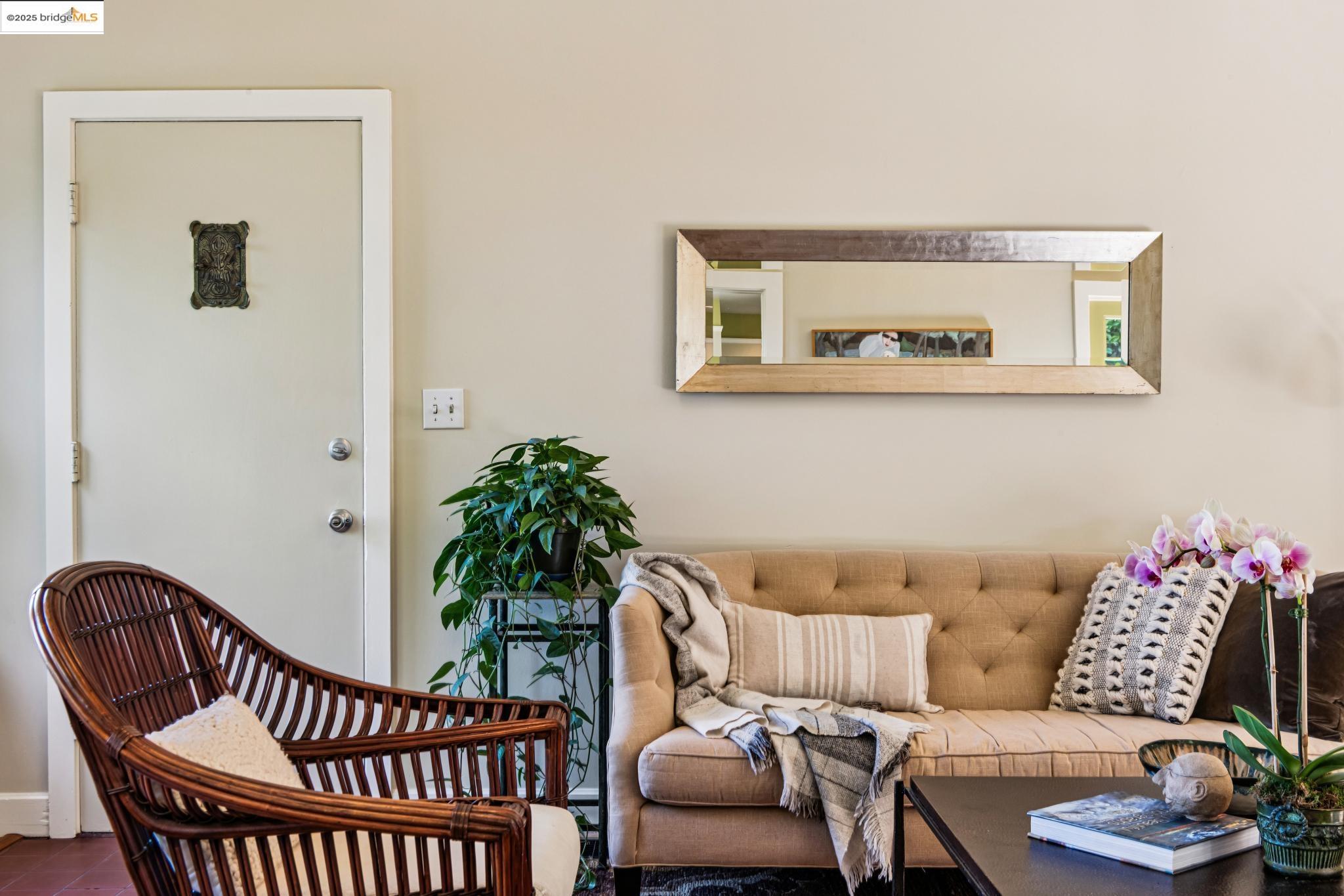 Detail Gallery Image 14 of 59 For 233 Arizona, Richmond,  CA 94801-4019 - 3 Beds | 3 Baths