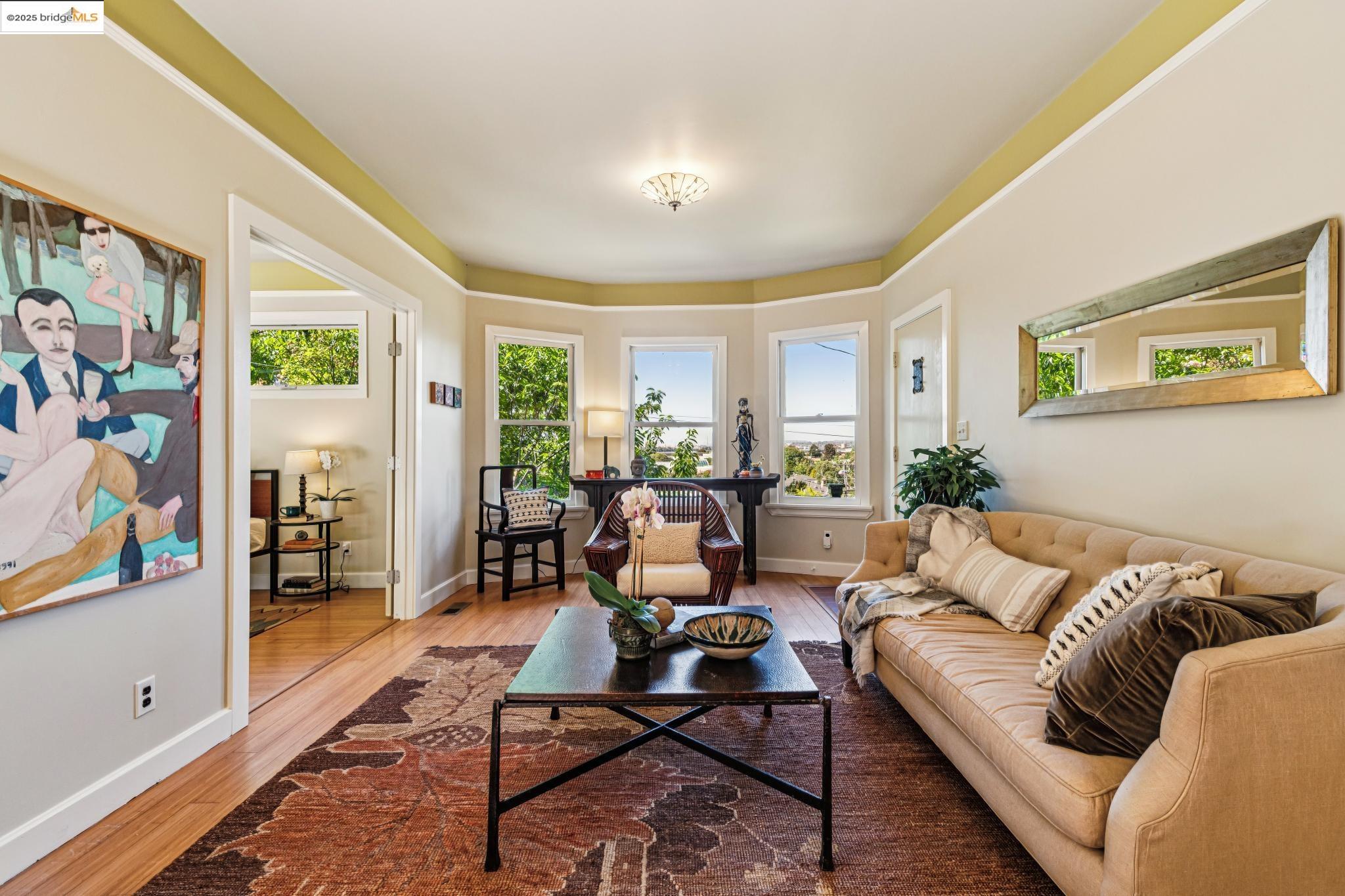 Detail Gallery Image 15 of 59 For 233 Arizona, Richmond,  CA 94801-4019 - 3 Beds | 3 Baths