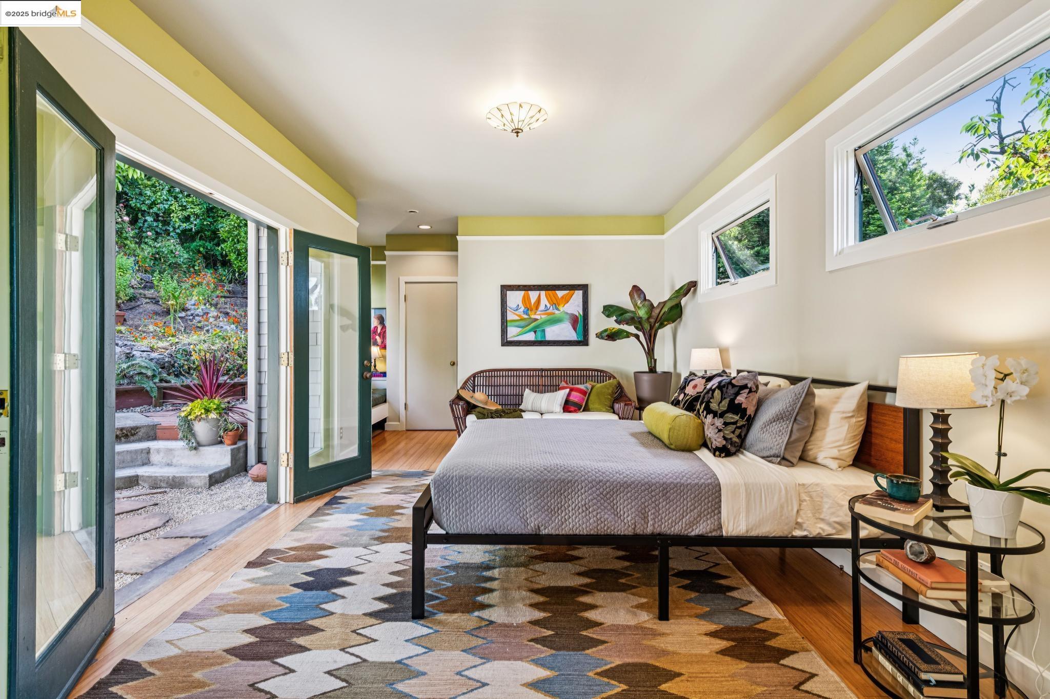Detail Gallery Image 37 of 59 For 233 Arizona, Richmond,  CA 94801-4019 - 3 Beds | 3 Baths