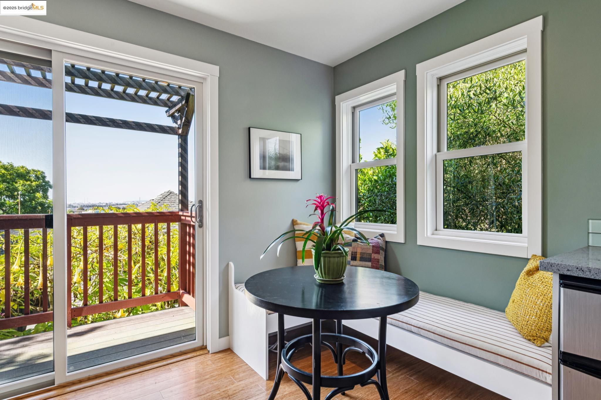 Detail Gallery Image 54 of 59 For 233 Arizona, Richmond,  CA 94801-4019 - 3 Beds | 3 Baths