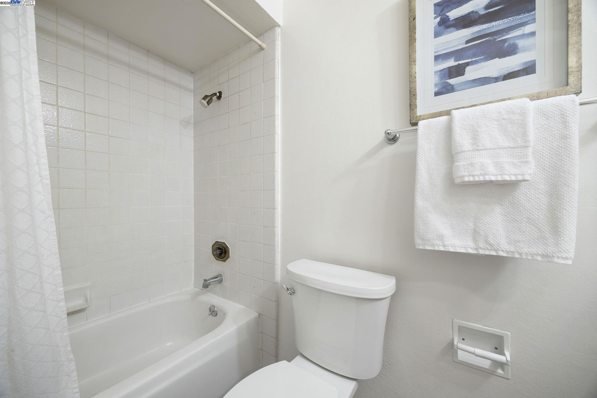 Photo #18: 41101965 Listing: Photo #18
