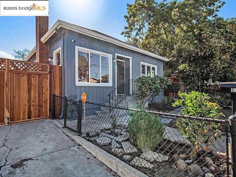 Detail Gallery Image 1 of 1 For 515 W 9th St, Antioch,  CA 94509 - – Beds | – Baths