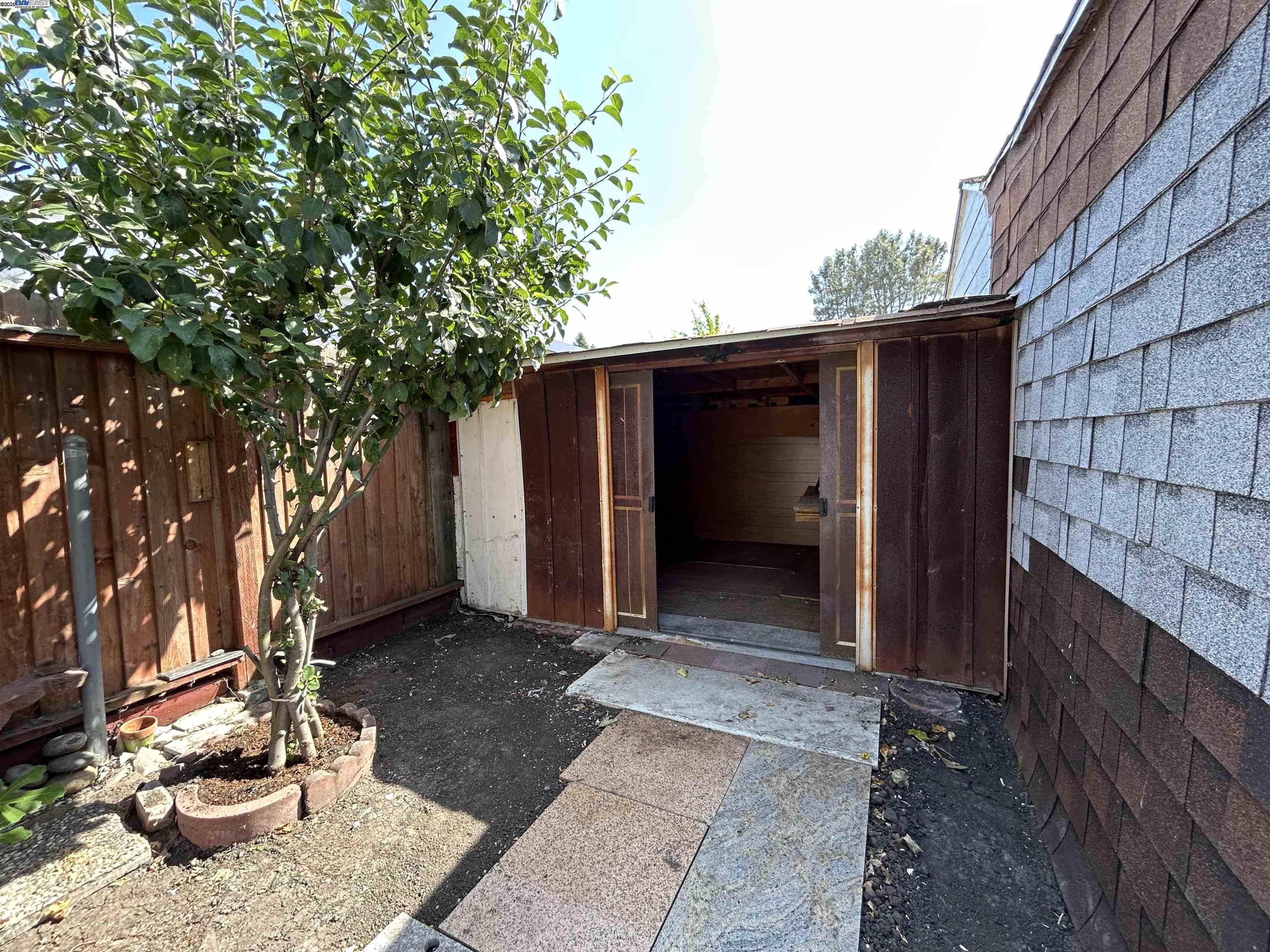Detail Gallery Image 24 of 27 For 1478 156th Ave., San Leandro,  CA 94578 - 2 Beds | 2 Baths