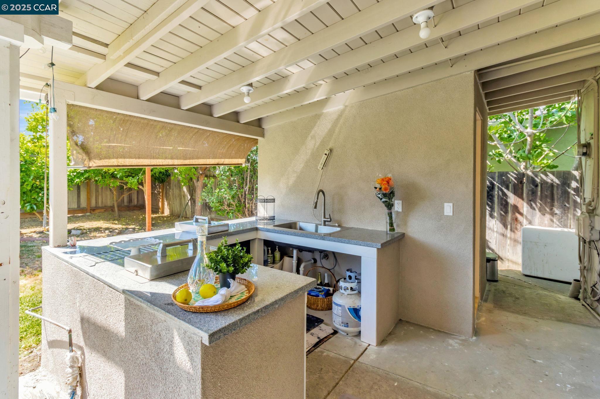 Detail Gallery Image 35 of 38 For 960 Live Oak Dr, Santa Clara,  CA 95051 - 4 Beds | 3 Baths