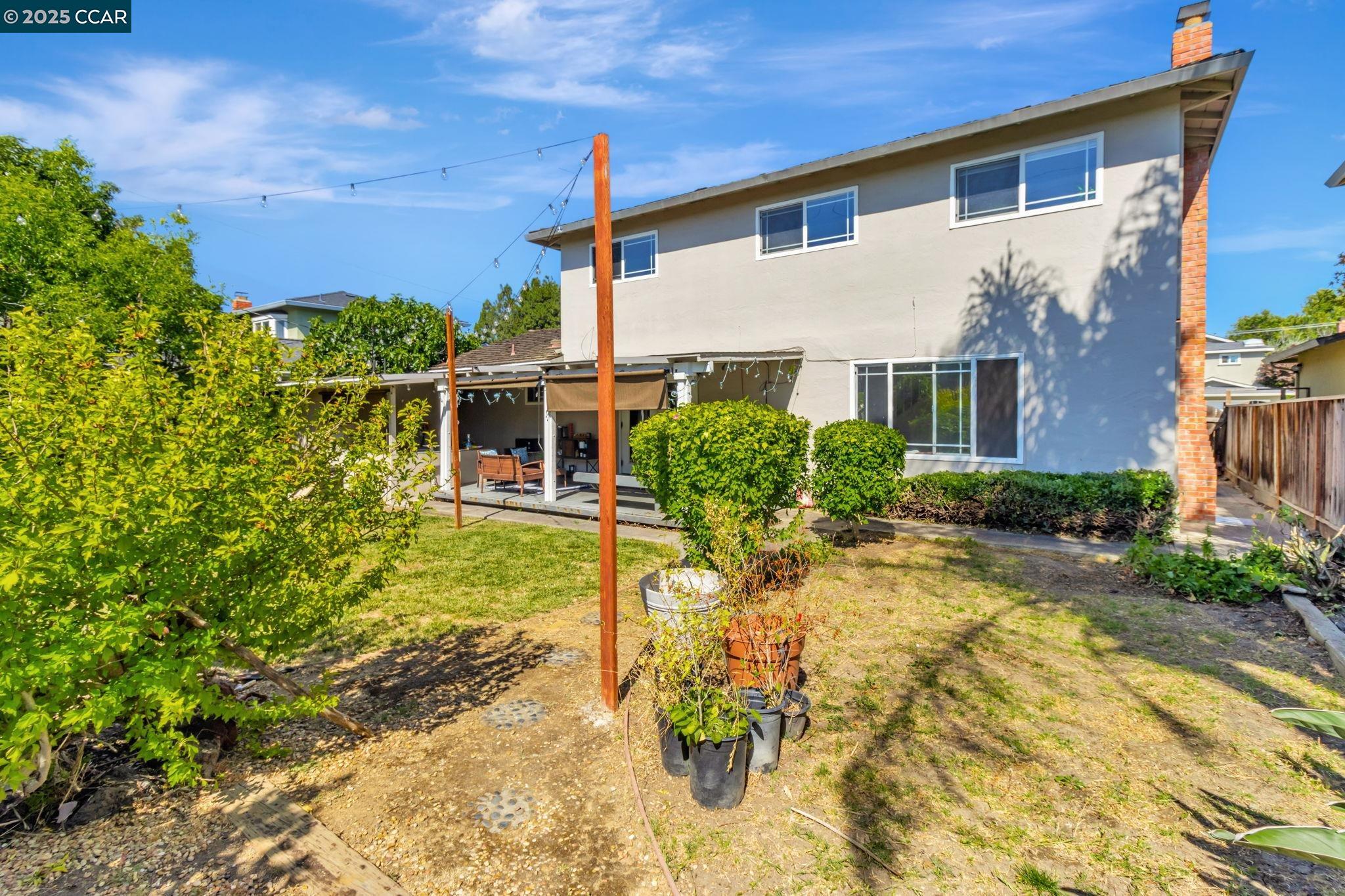 Detail Gallery Image 37 of 38 For 960 Live Oak Dr, Santa Clara,  CA 95051 - 4 Beds | 3 Baths