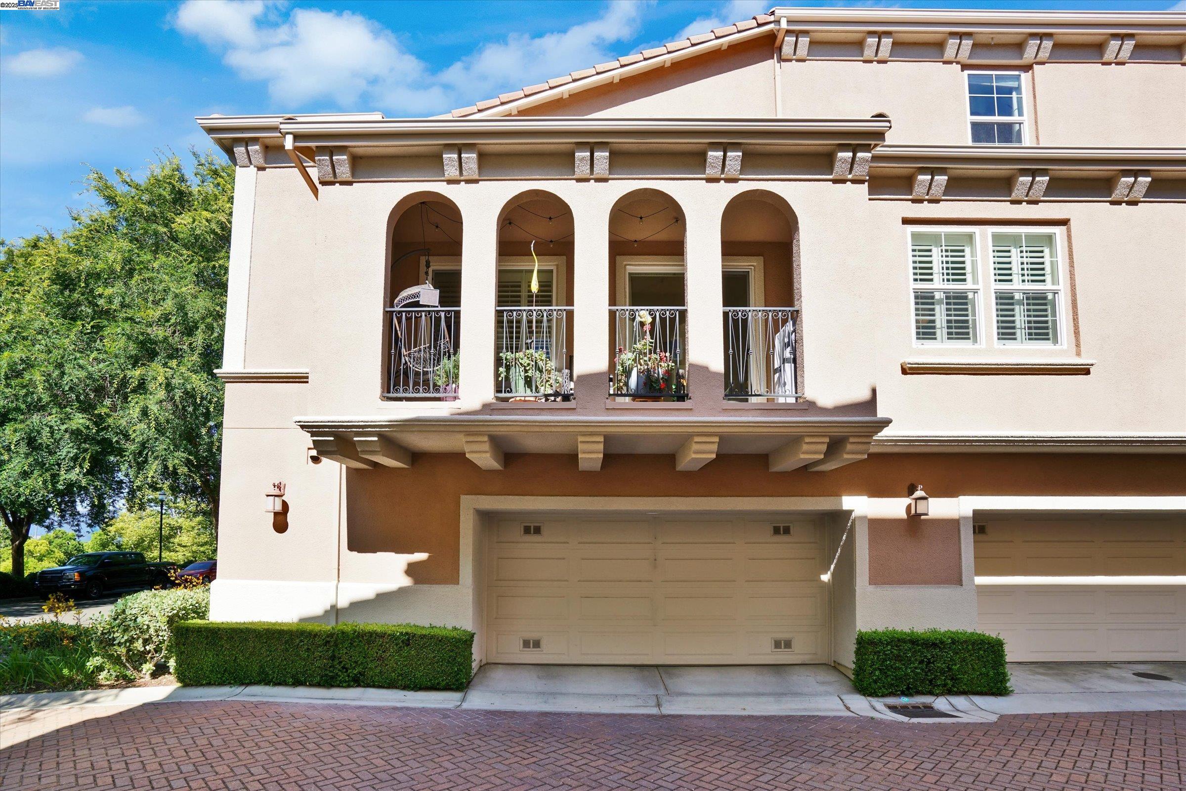 Photo #2: 41101975 Listing 
