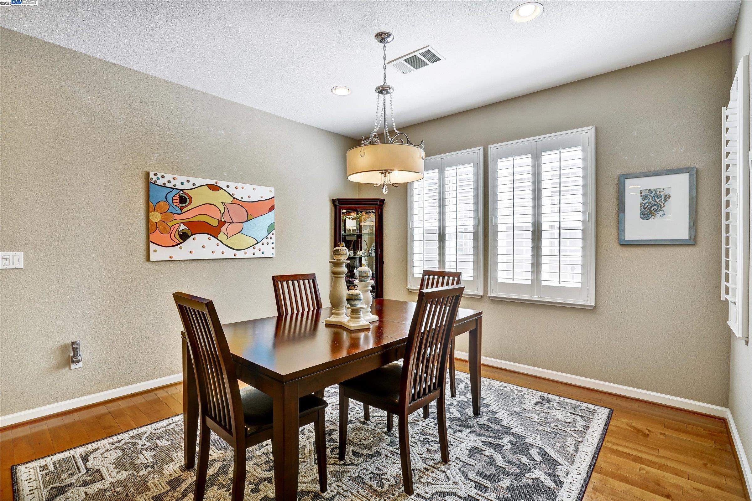Photo #12: 41101975 Listing: Photo #12