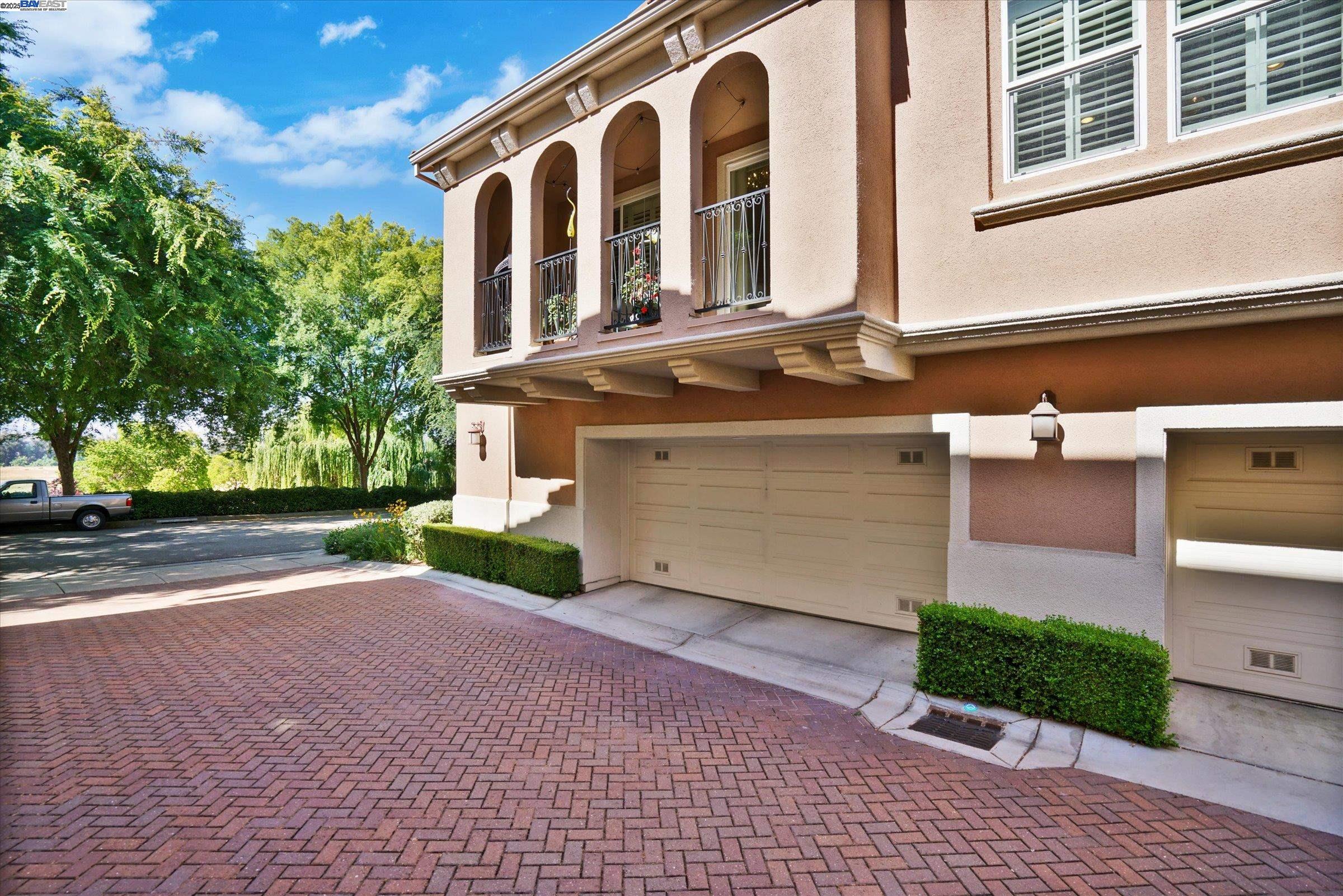 Photo #4: 41101975 Listing 